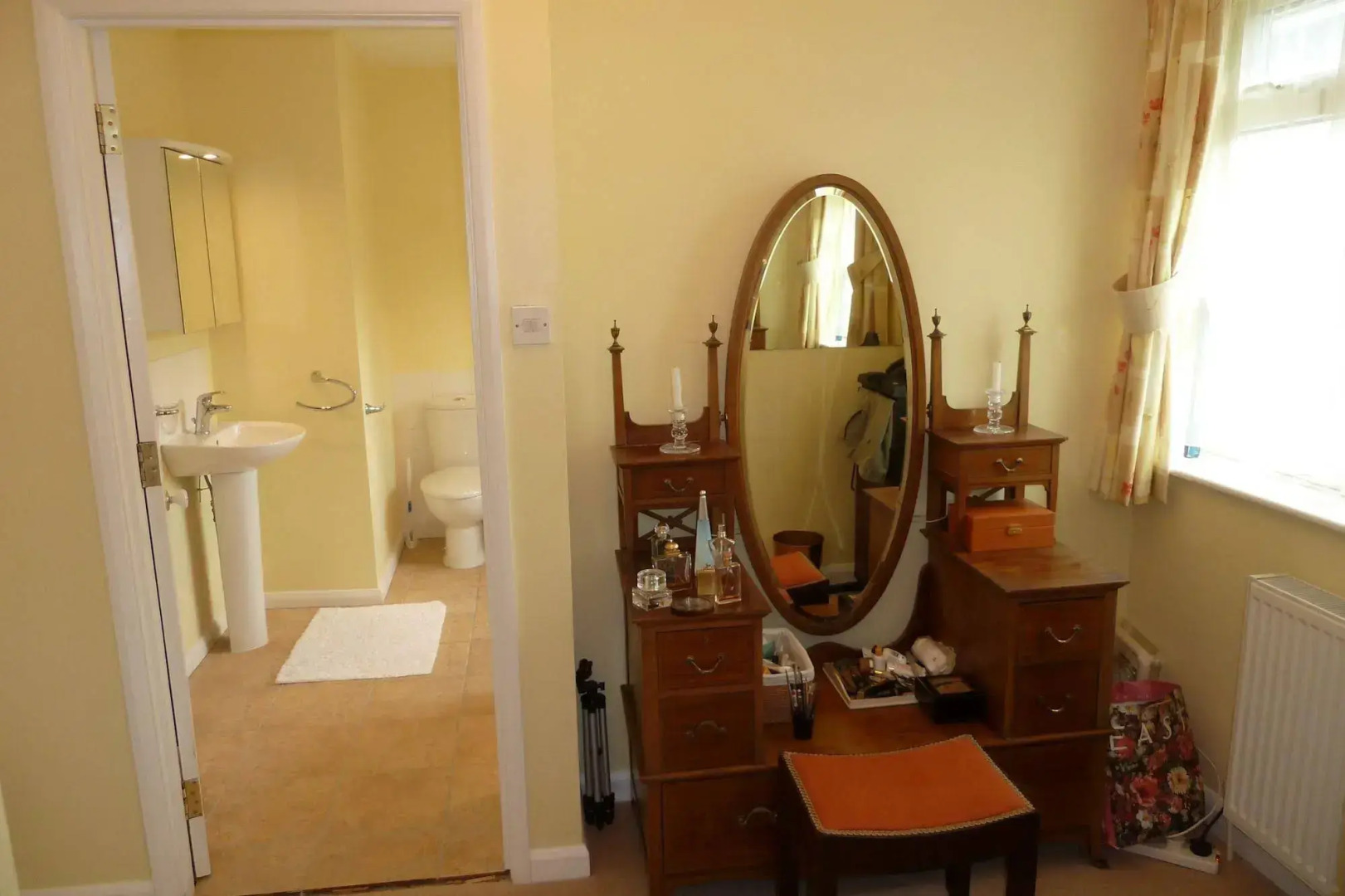 Abbots Lee - Adults Only