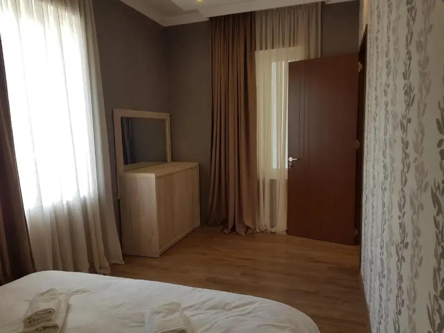 White House in Kakheti Eniseli