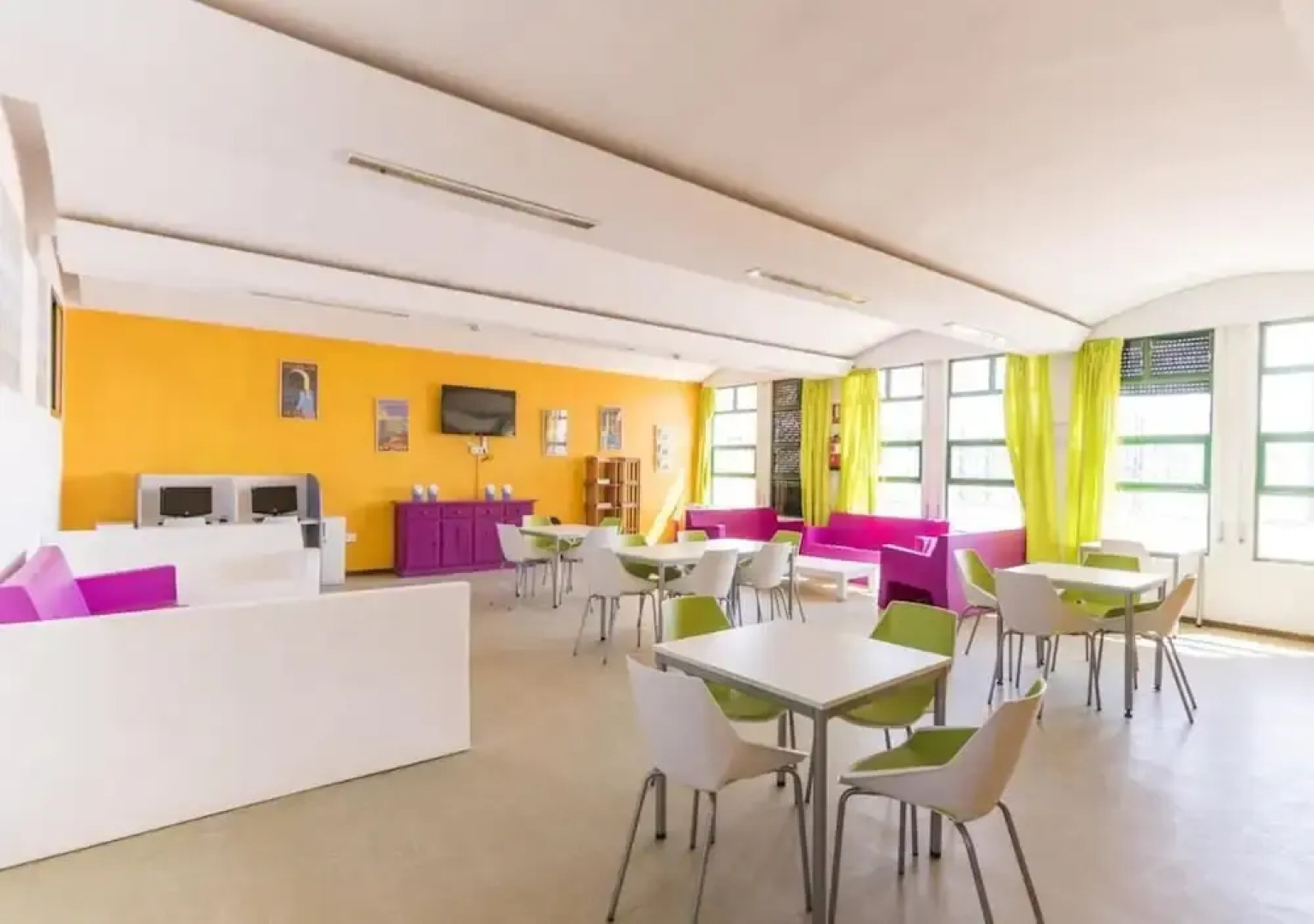 Albergue Inturjoven Punta Umbria - Hostel