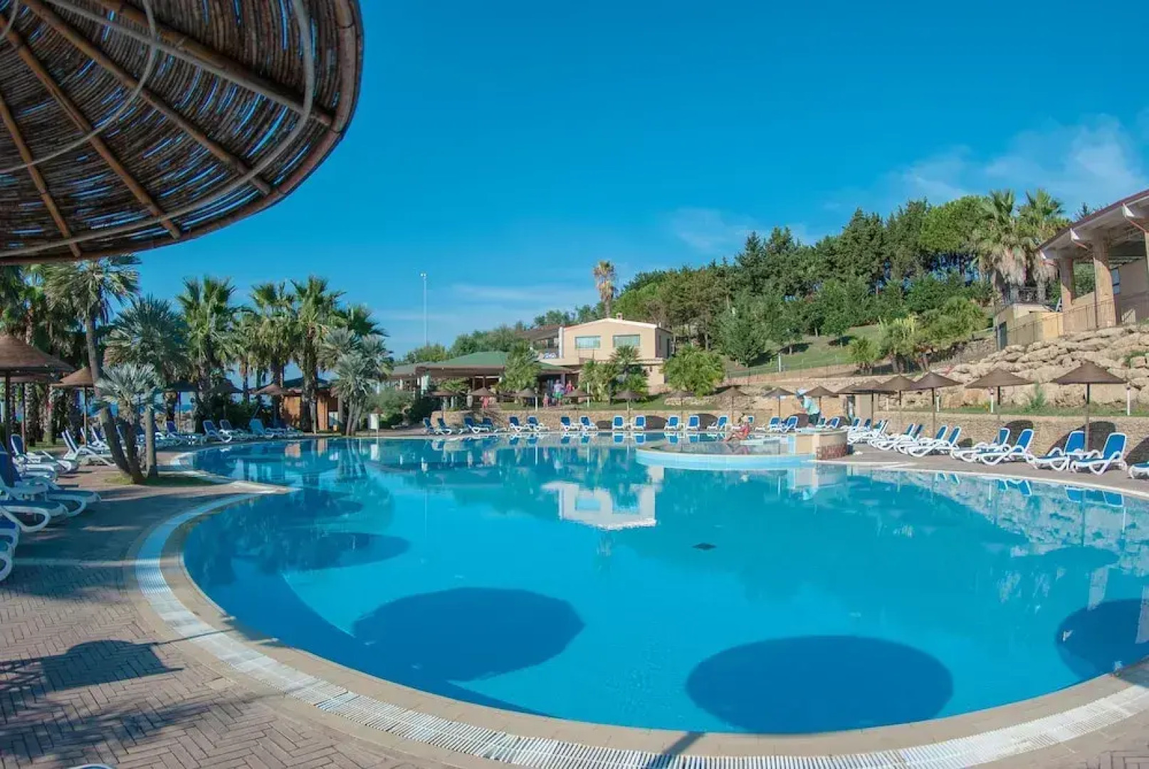 TH Le Castella - Baia degli Dei Village