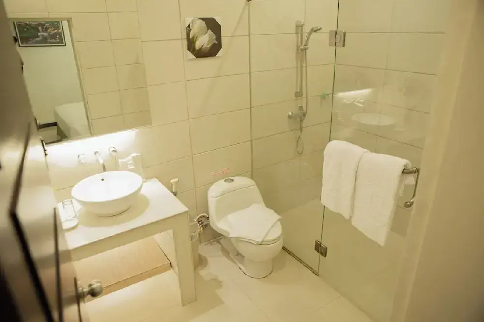 The Hill Hotel & Resort Sibolangit