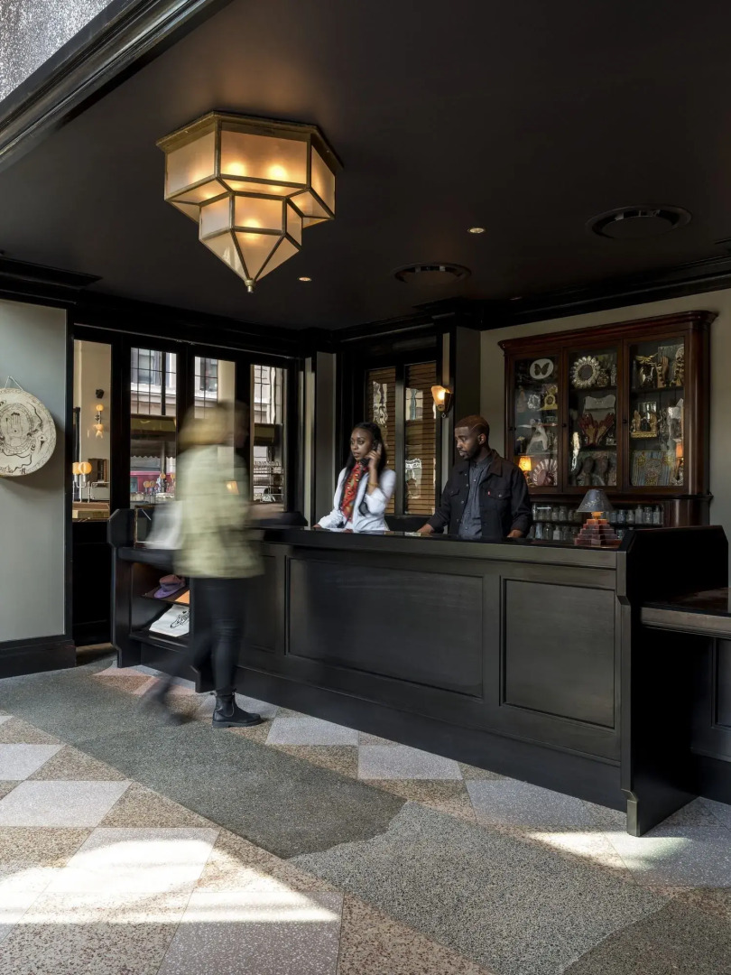 Отель The Barnett