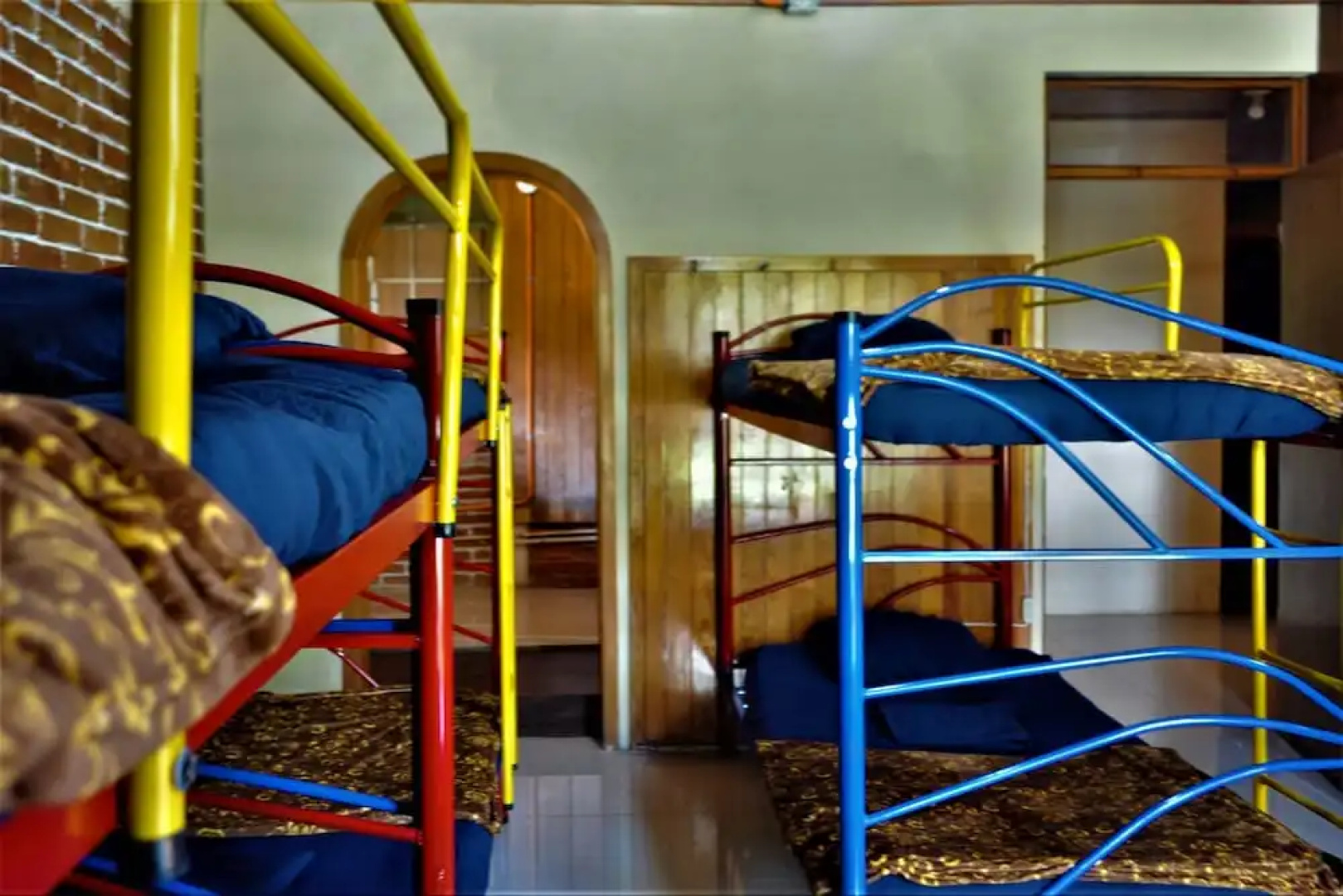Hostal Dulces Sueños - Hostel