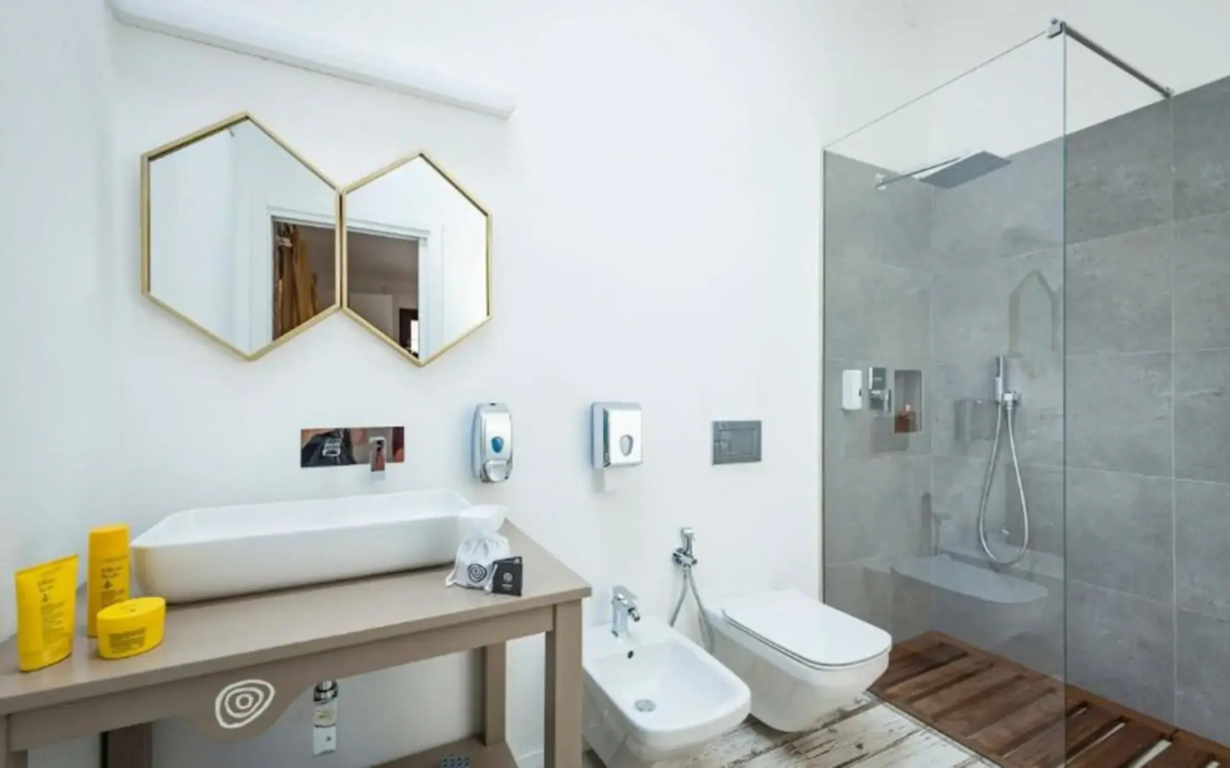 Tiliguerta Glamping & Camping Village