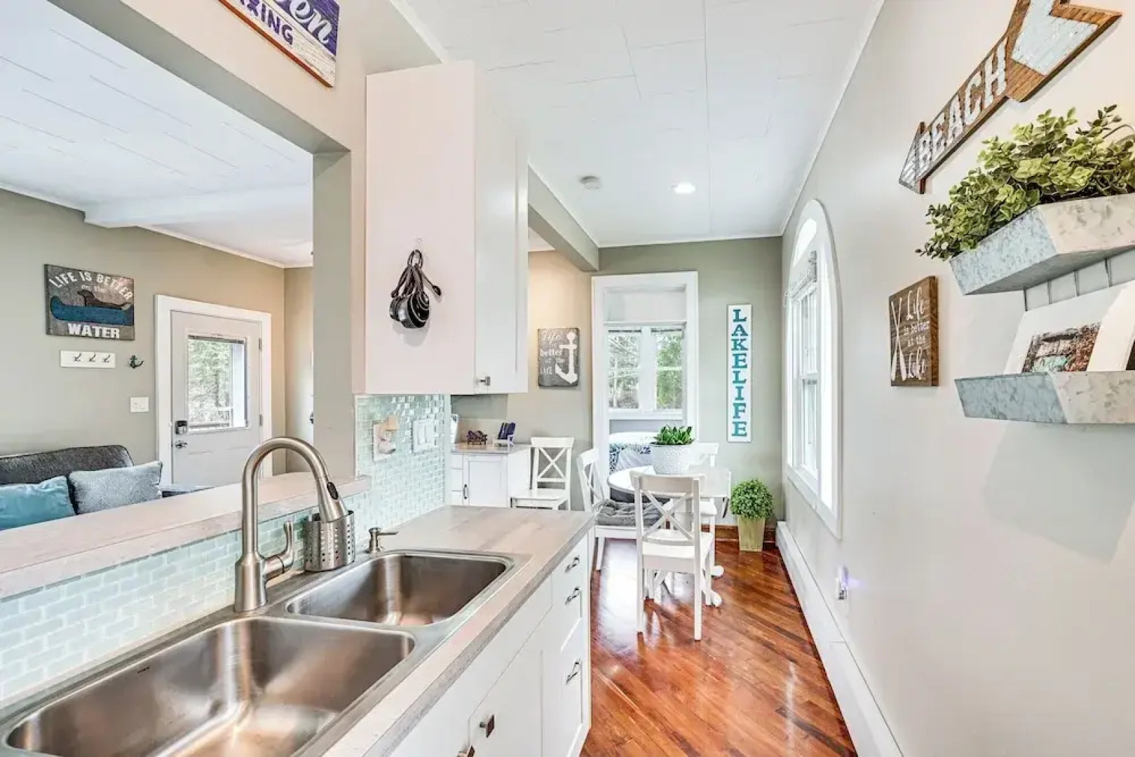 1/2 Mi to Beach & Lake Michigan: Condo w/ Pool!