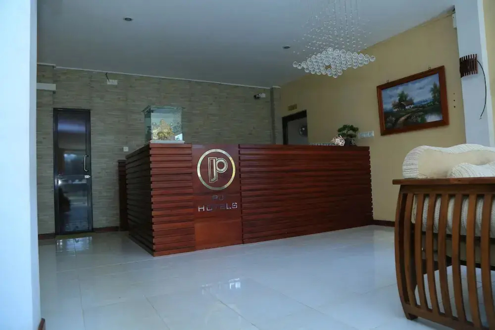 PJ Hotels