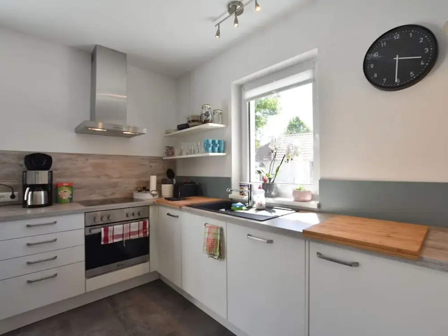 Cozy Holiday Home in Pepelow with Garden