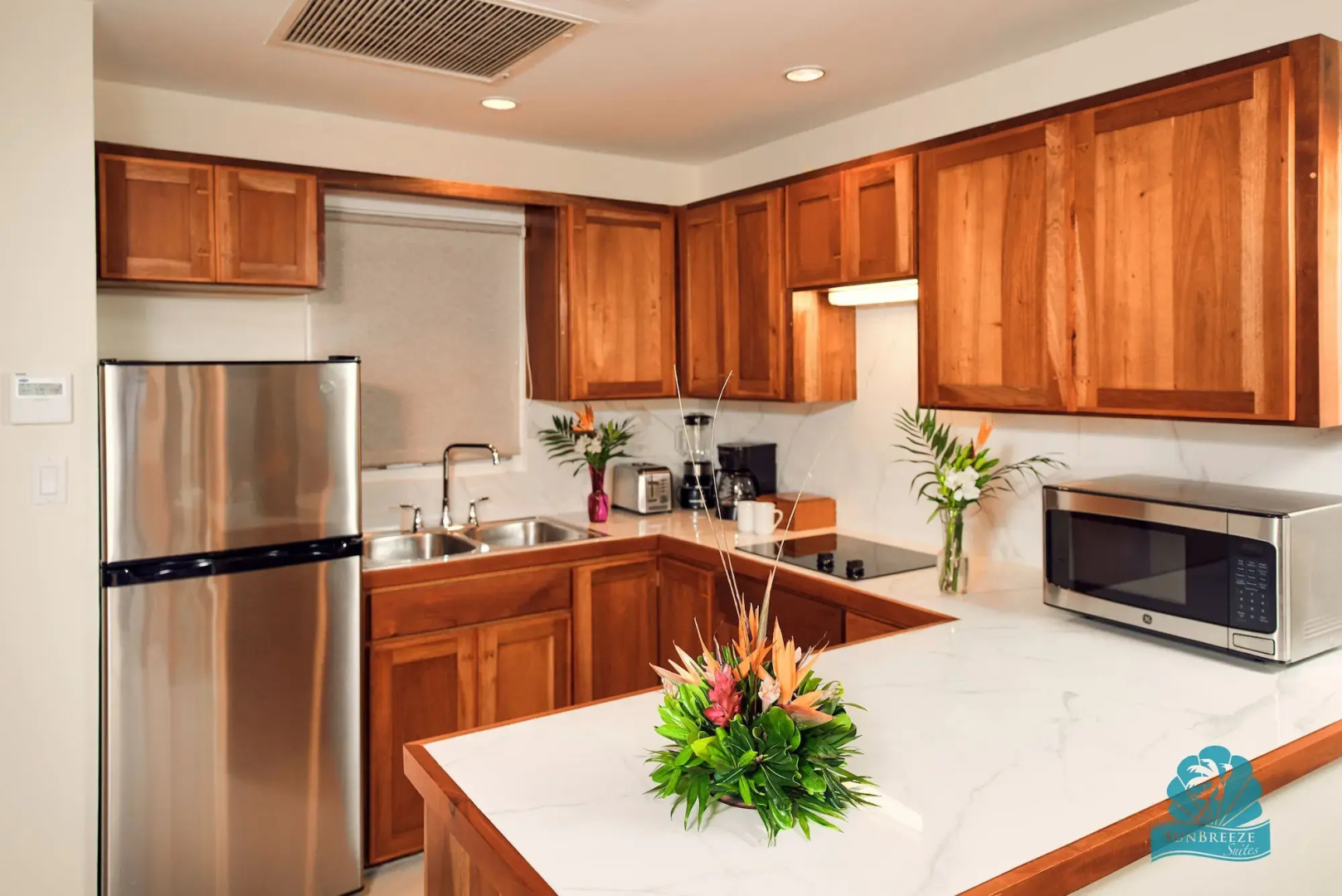 Sunbreeze Suites