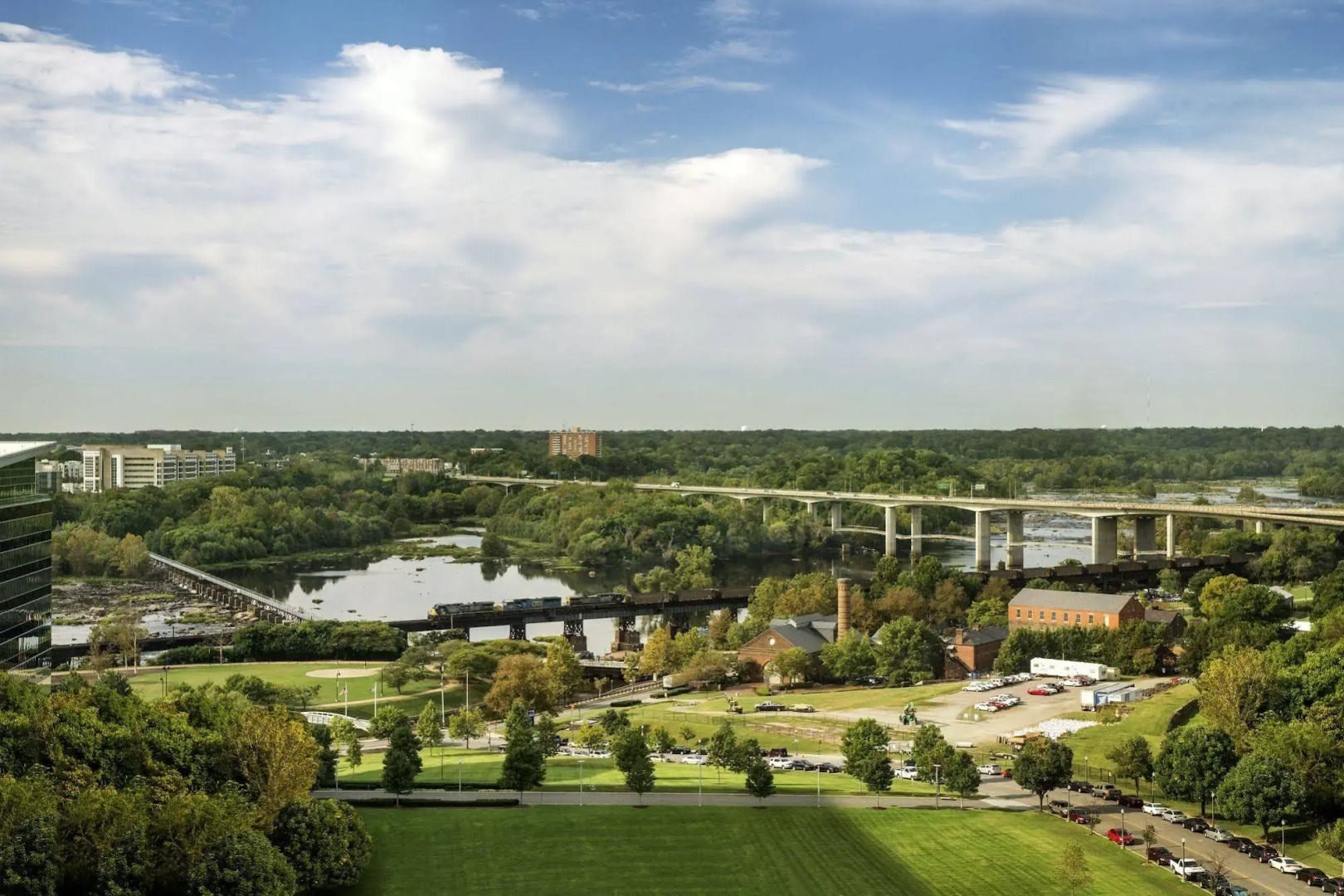 Delta Hotels by Marriott Richmond Downtown