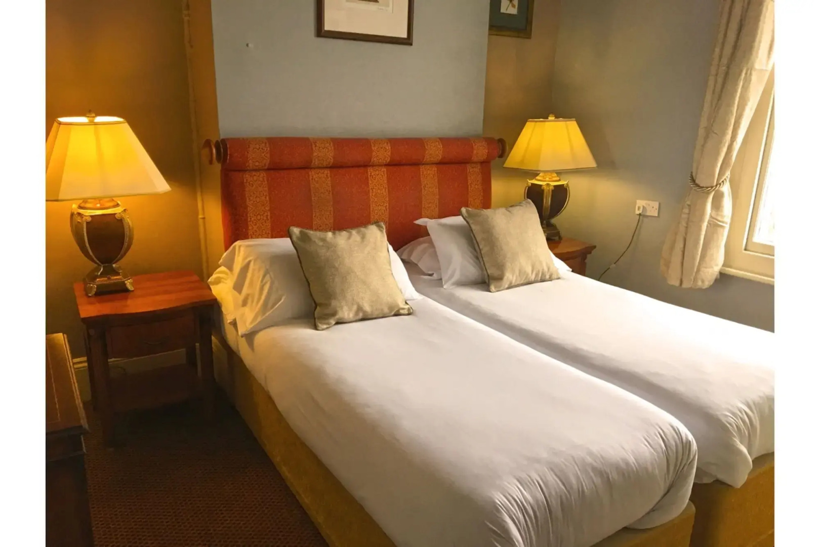 The White Horse Hotel