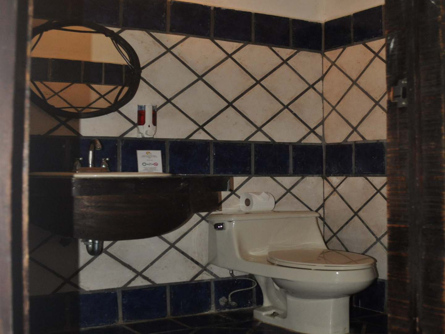 Hacienda La Pacífica Eco-Lodge