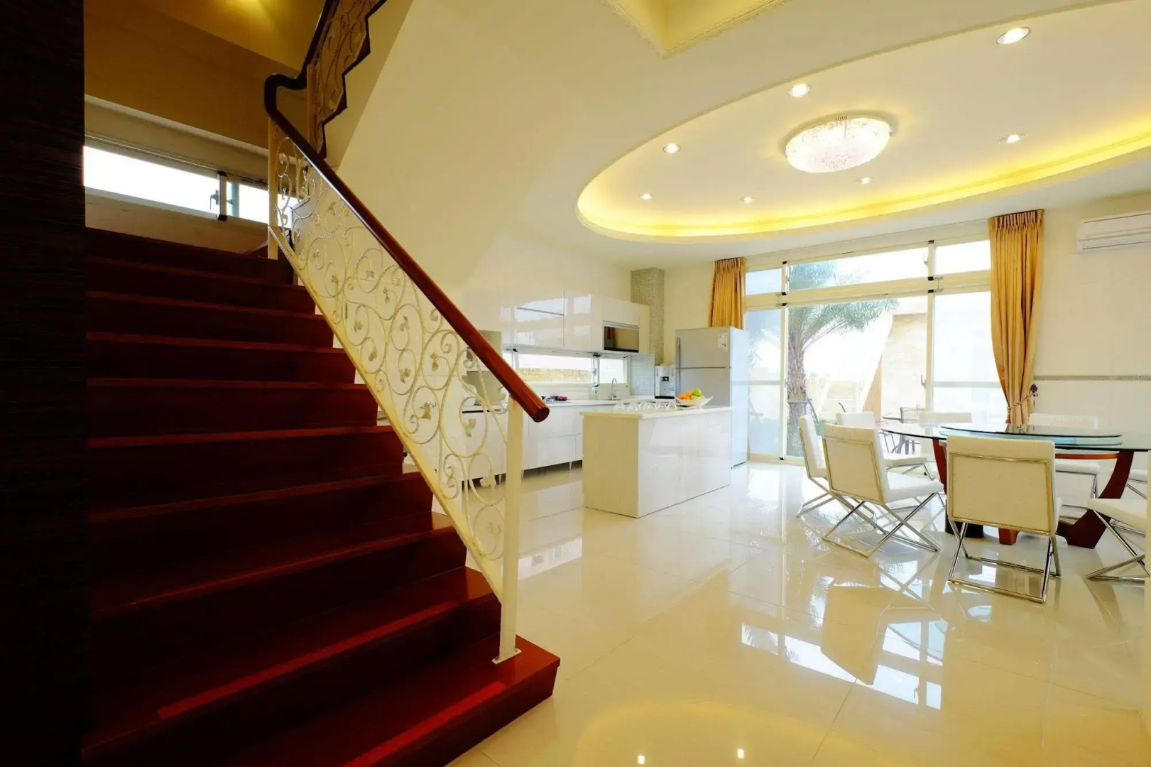 Kuan Pin Four Season Villa