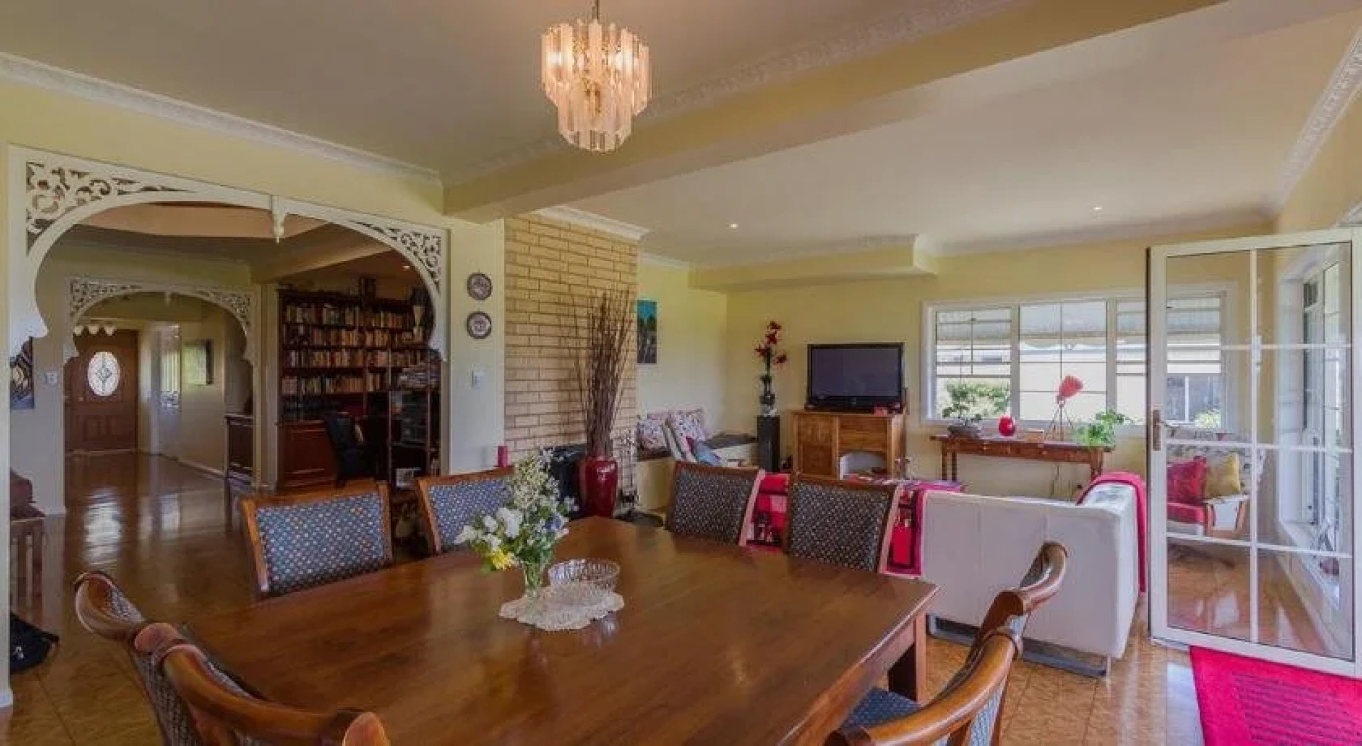 Grovely House Bed & Breakfast