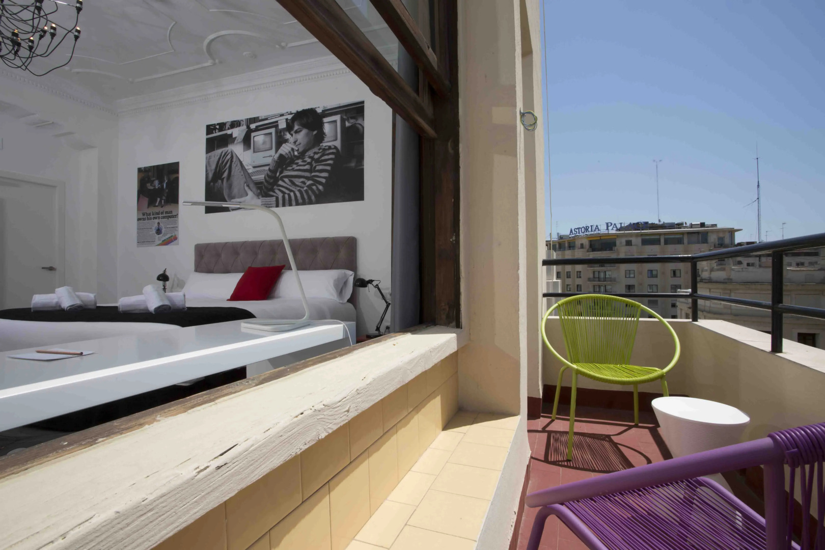 Casual Vintage Valencia Hotel