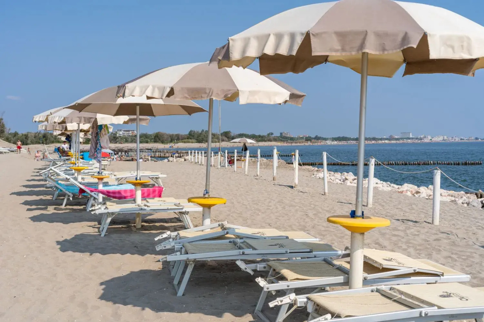 Club Del Sole Spina Family Collection