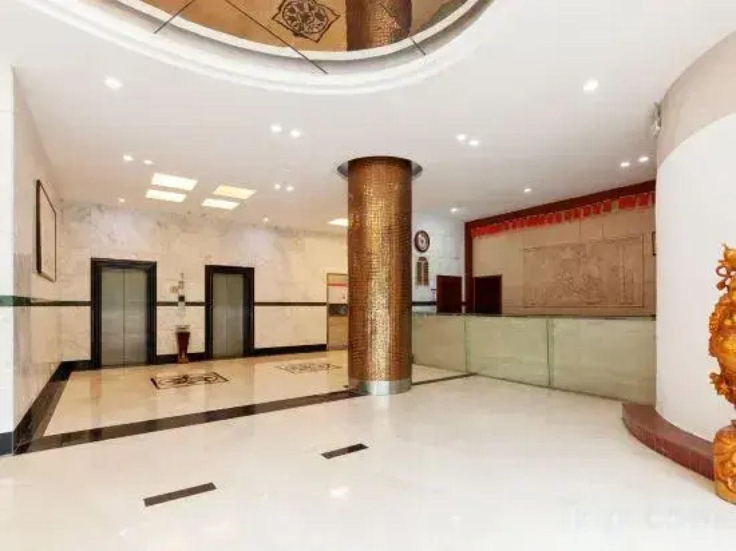 Jinsui Hotel (Longyan Train station shop)