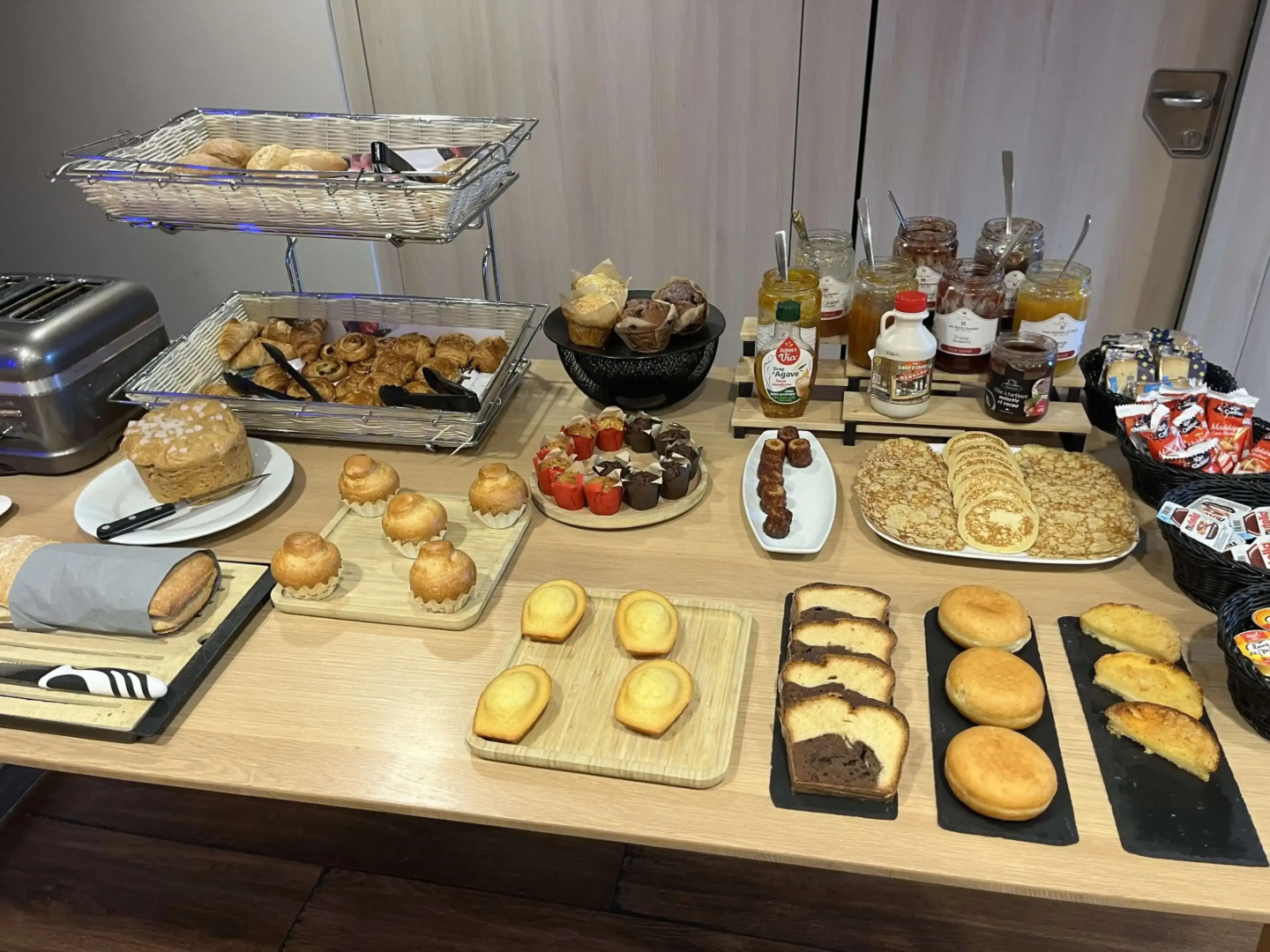 Kyriad Prestige Pau - Zenith - Palais Des Sports