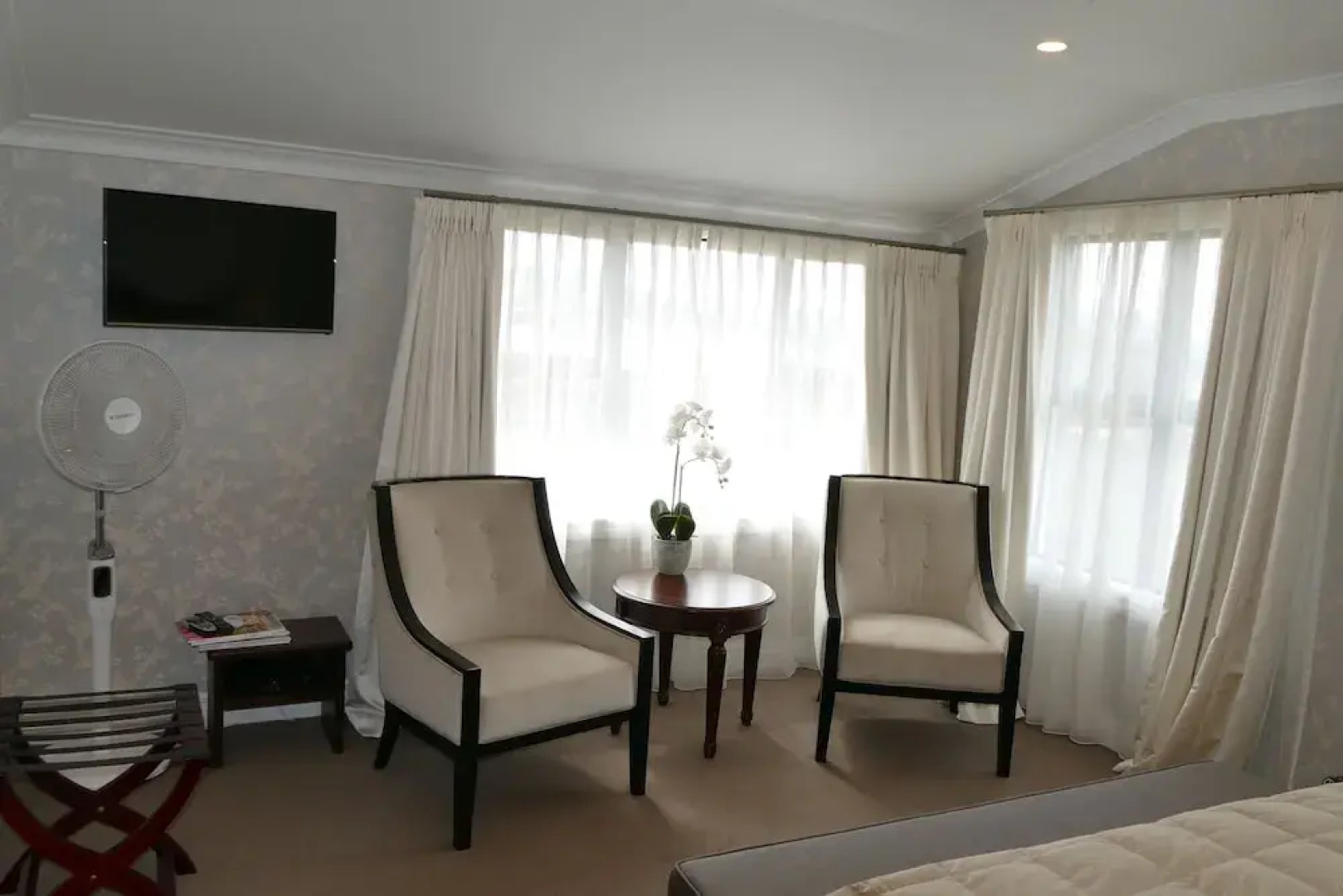 Casa Aquila Boutique Bed and Breakfast