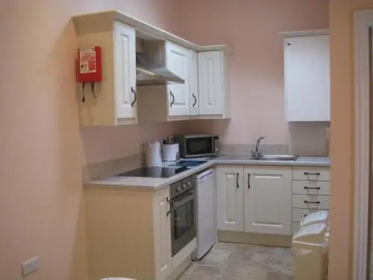 The Barn And Pinn Cottage