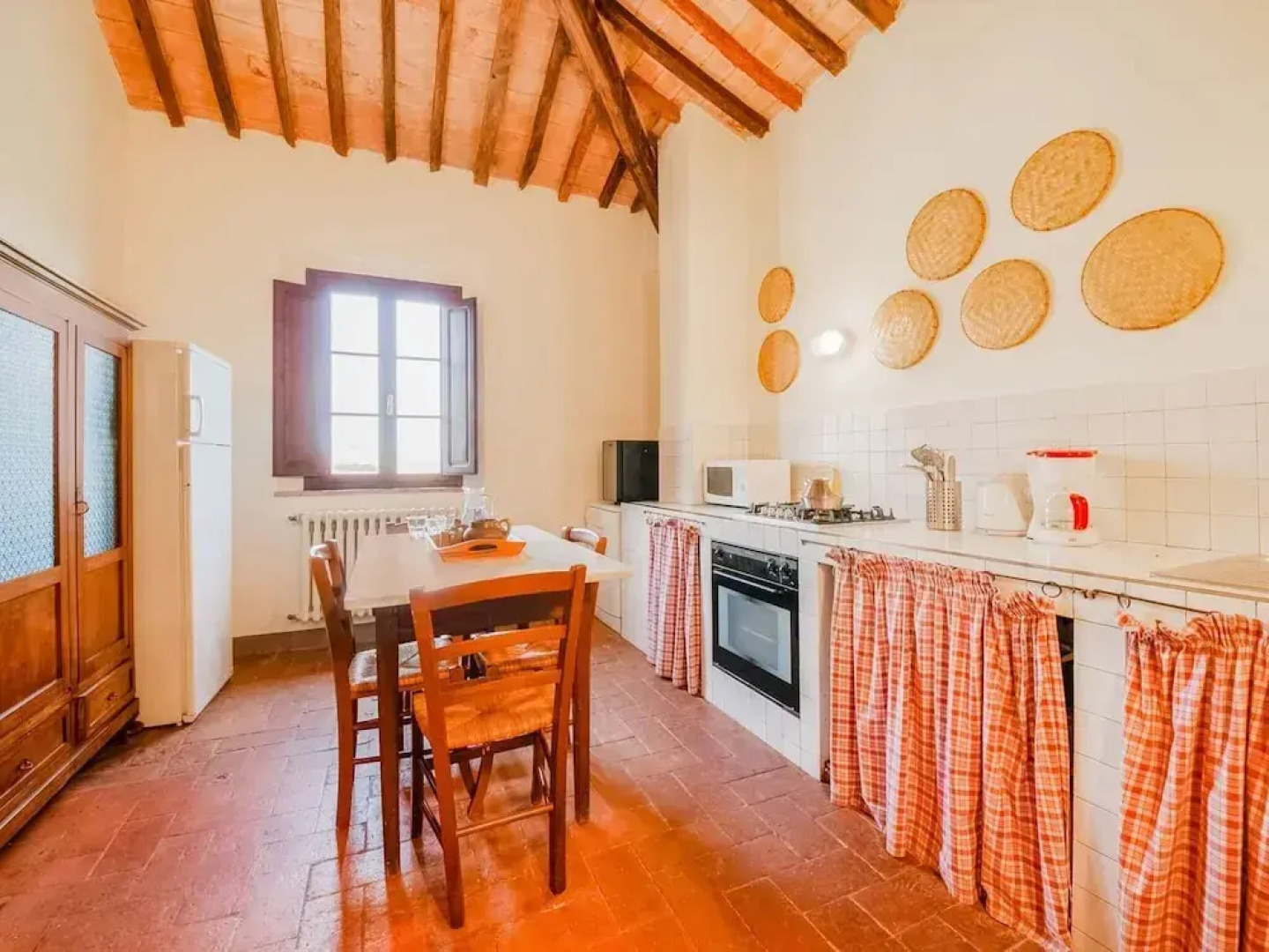 Rustic Farmhouse in Terricciola