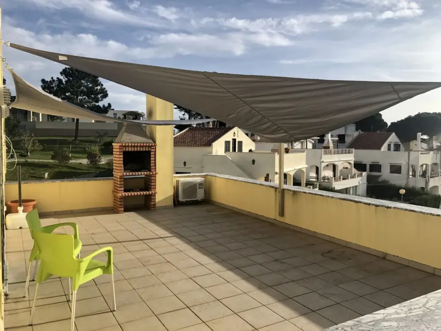 Scenic Villa in Foz do Arelho With Private Swimming Pool