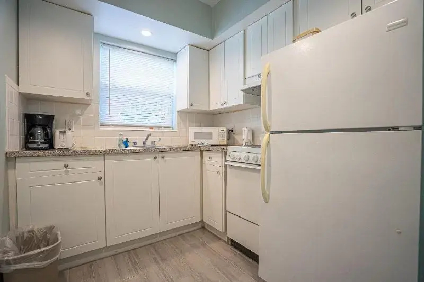 Carriage House Resort Motel