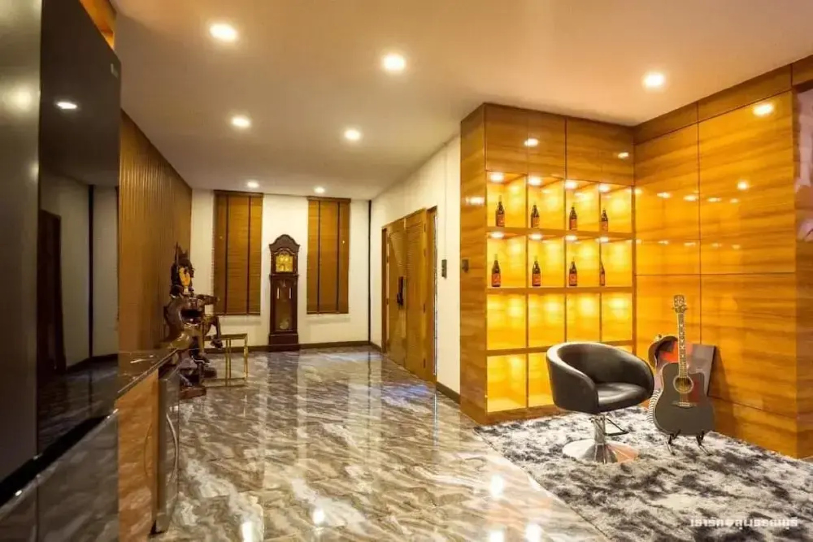 Khongdonat Premium Pool Villa