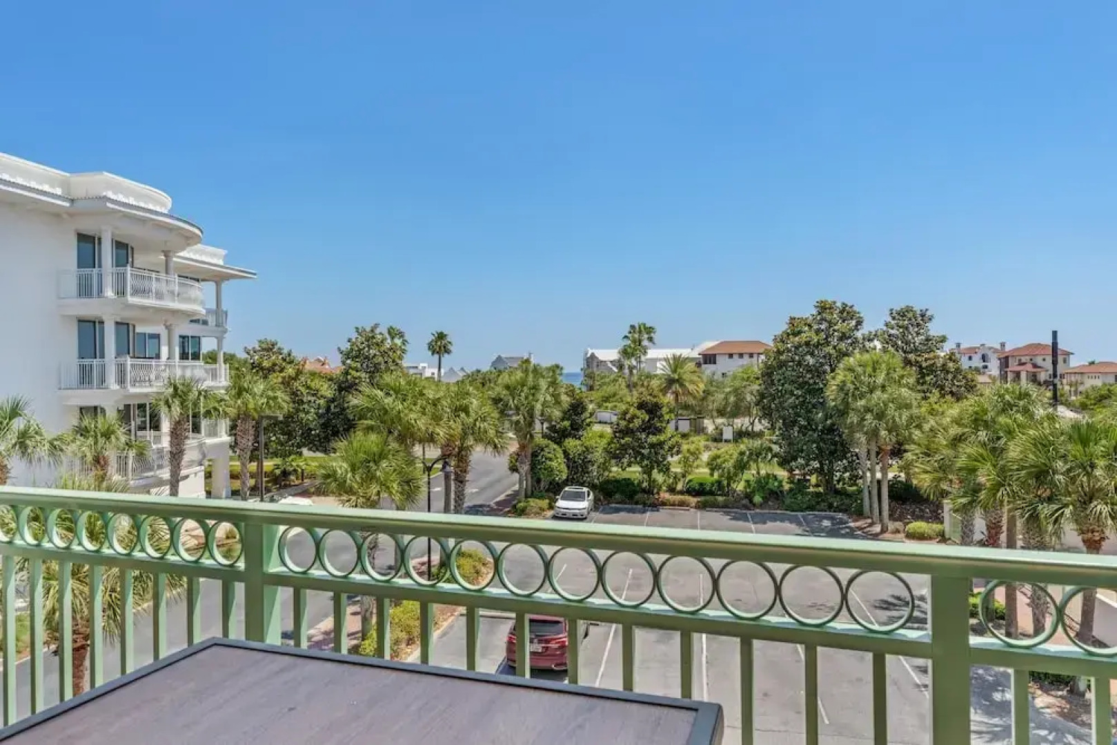 Inn at Seacrest 309- Somewhere in the Sun