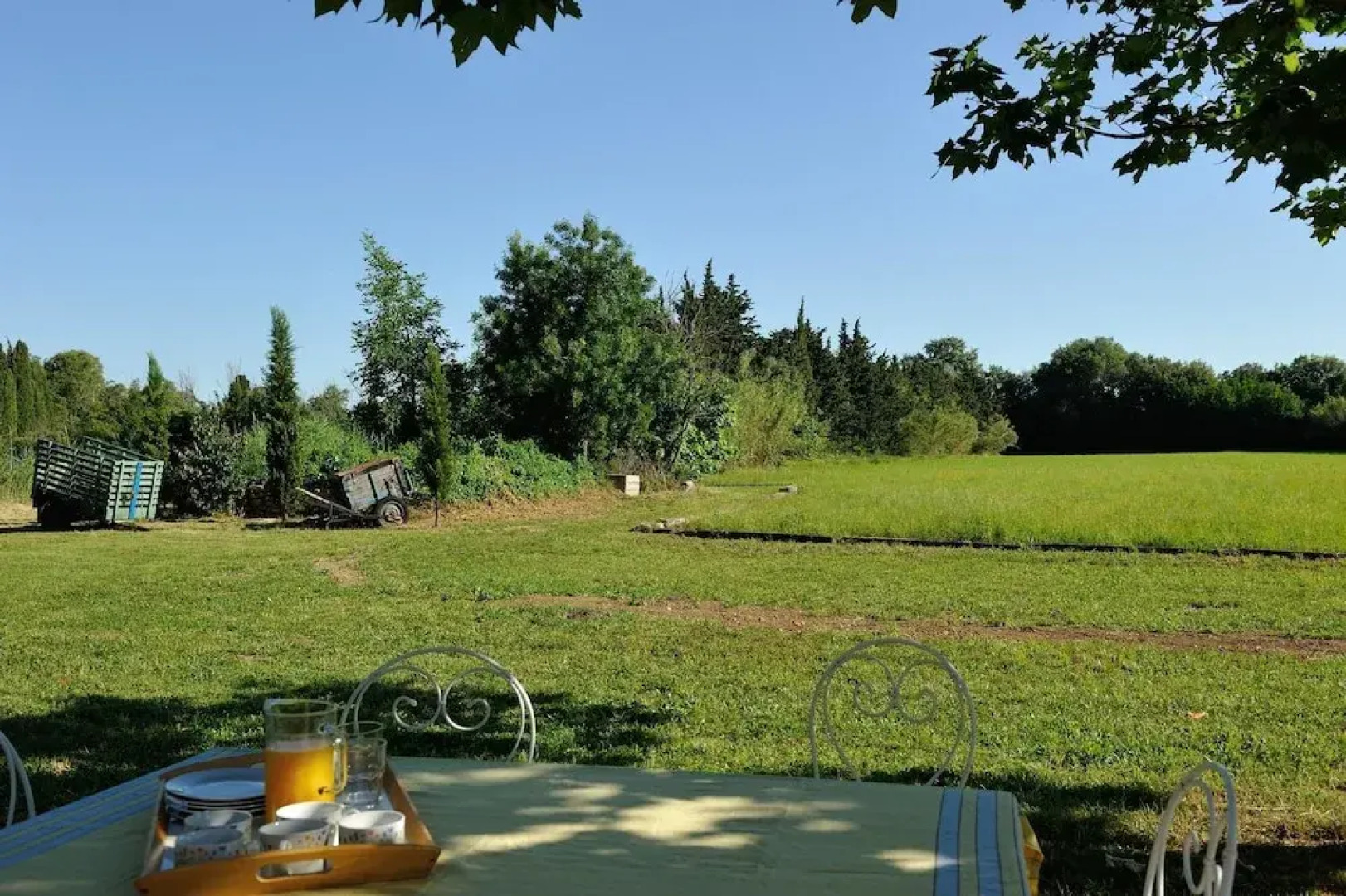 House With 2 Bedrooms in Grans, With Pool Access and Furnished Garden