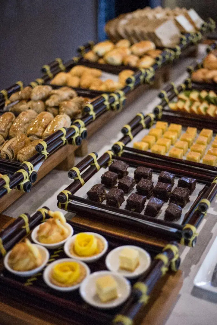 Vedana Lagoon Resort and Spa