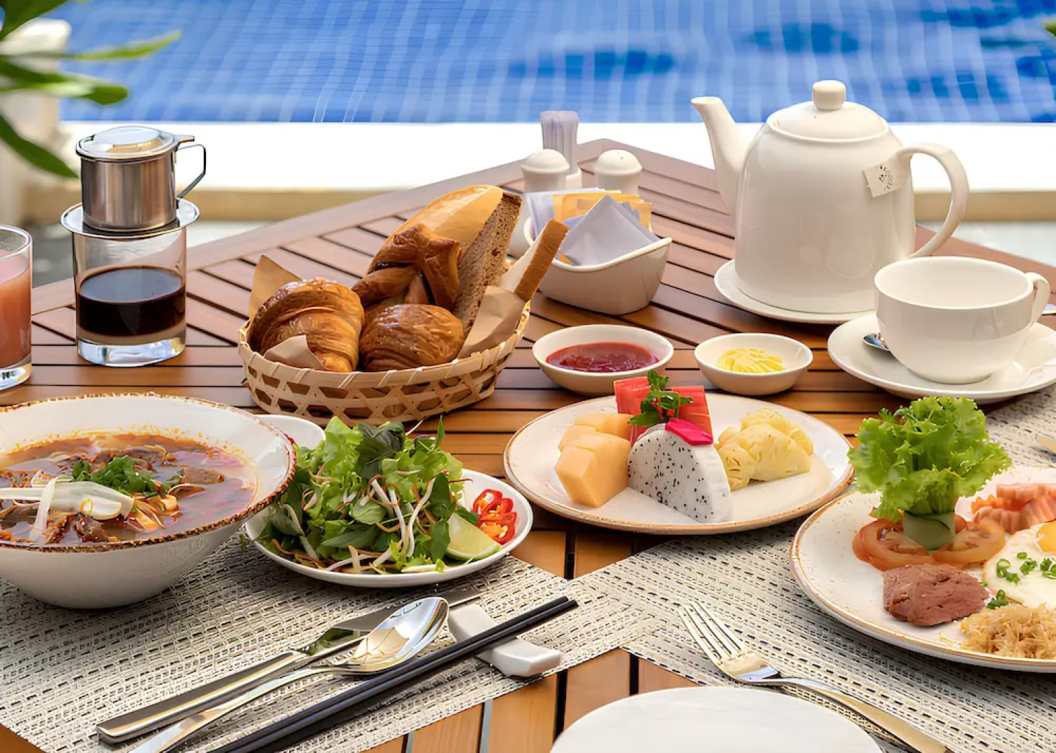 Seascape Villas in Long Beach Cam Ranh