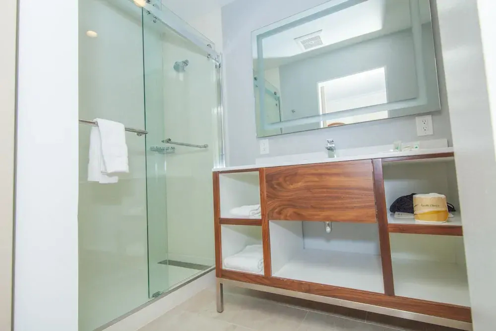 Pasadena Rose & Crown Hotel