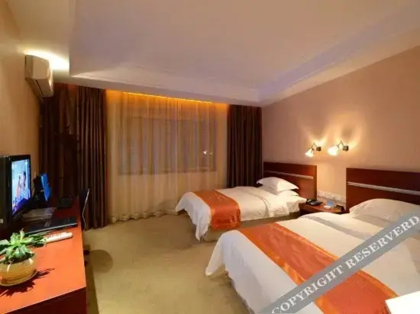 Tianyue Holiday Hotel