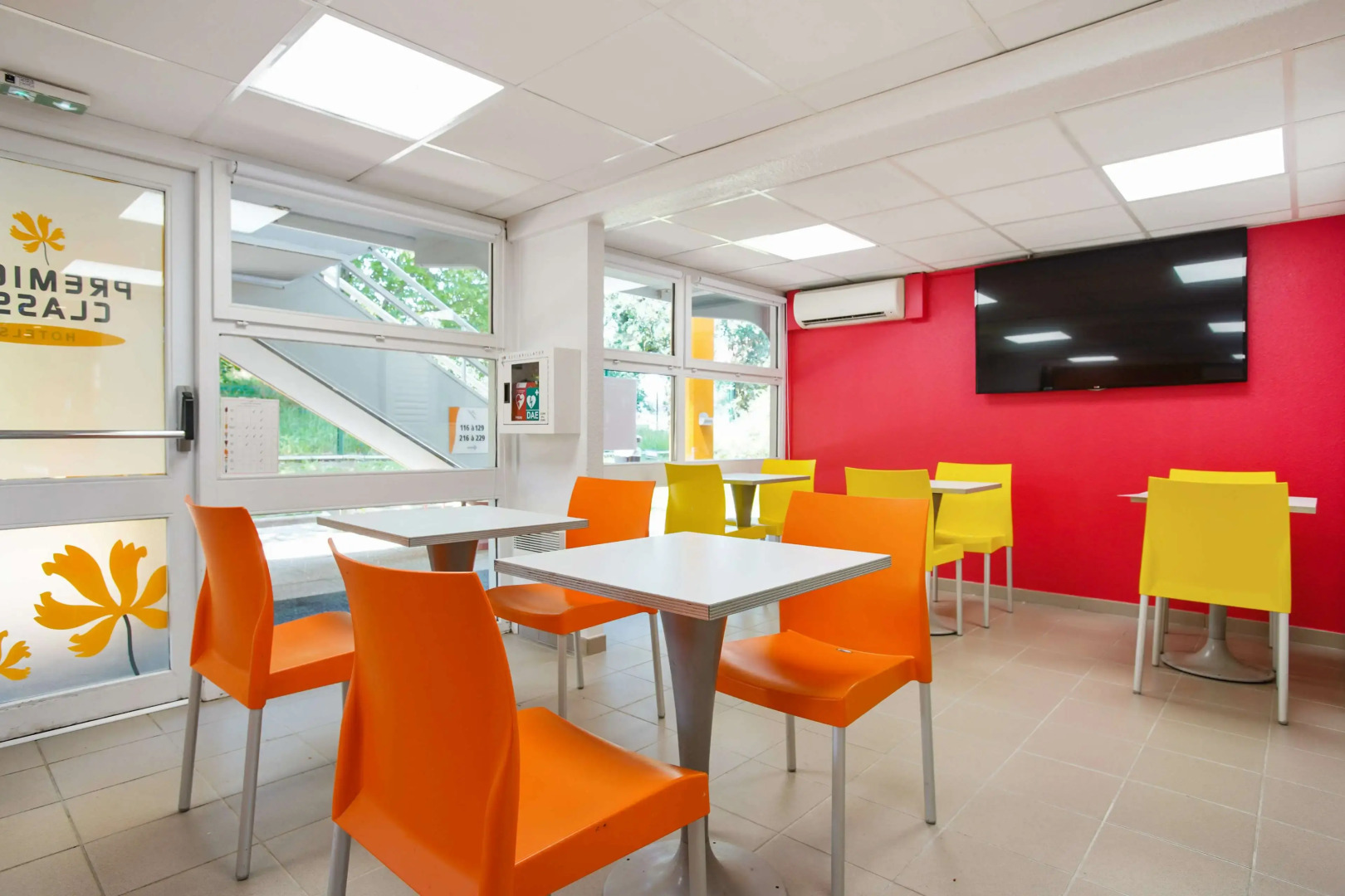 Premiere Classe Villejust - ZA Courtaboeuf