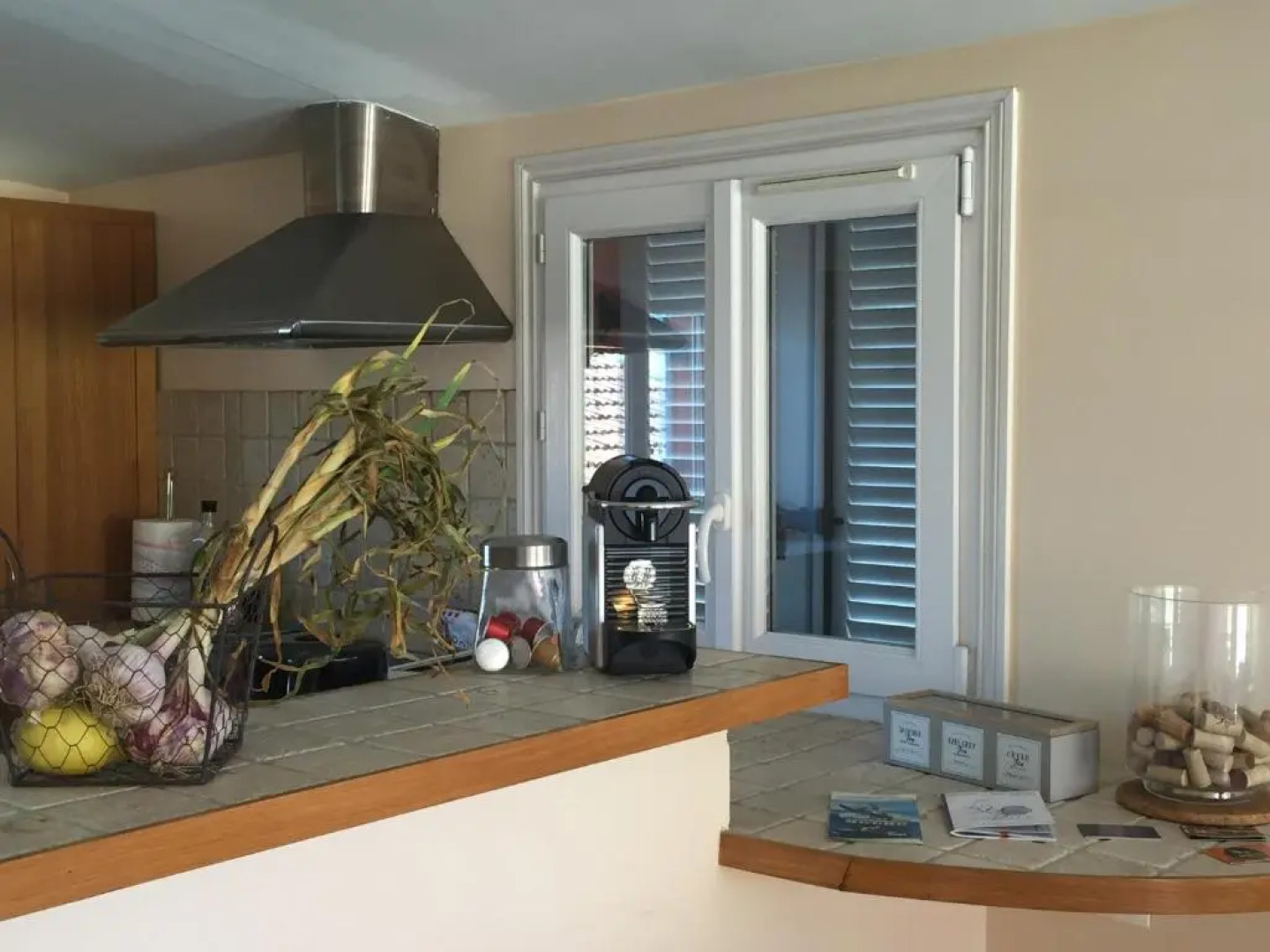 La tropezienne, Duplex 73 m2, 100 m du port, climatisation, grande terrasse