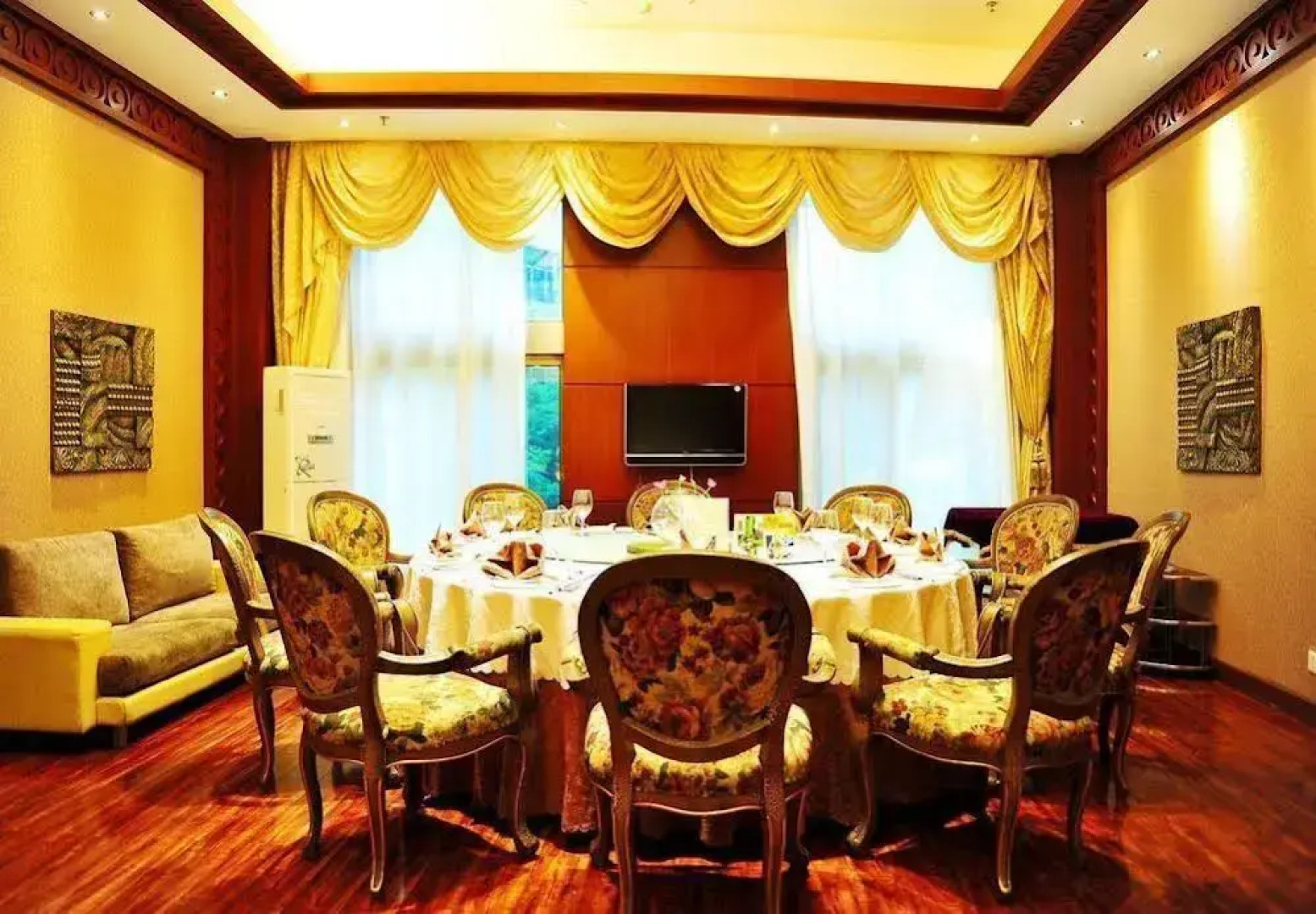 Guizhou Ethnic Hotel - Guiyang