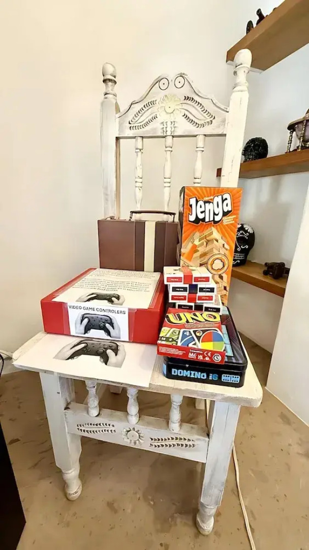 Ajijic Modern 1 Bedroom Home -walk To Everything -patio -gym -pickleball Court