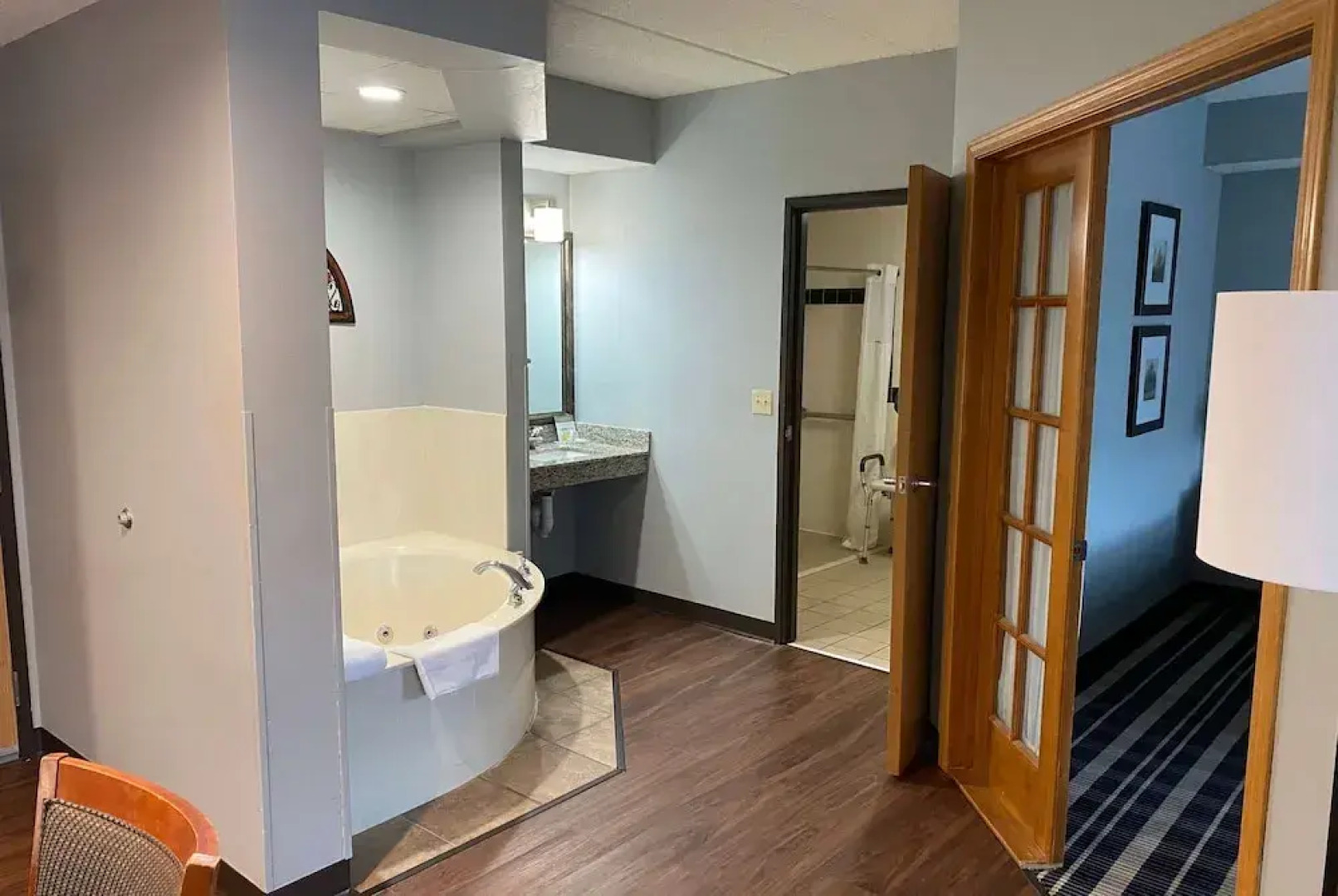 AmericInn by Wyndham Chanhassen