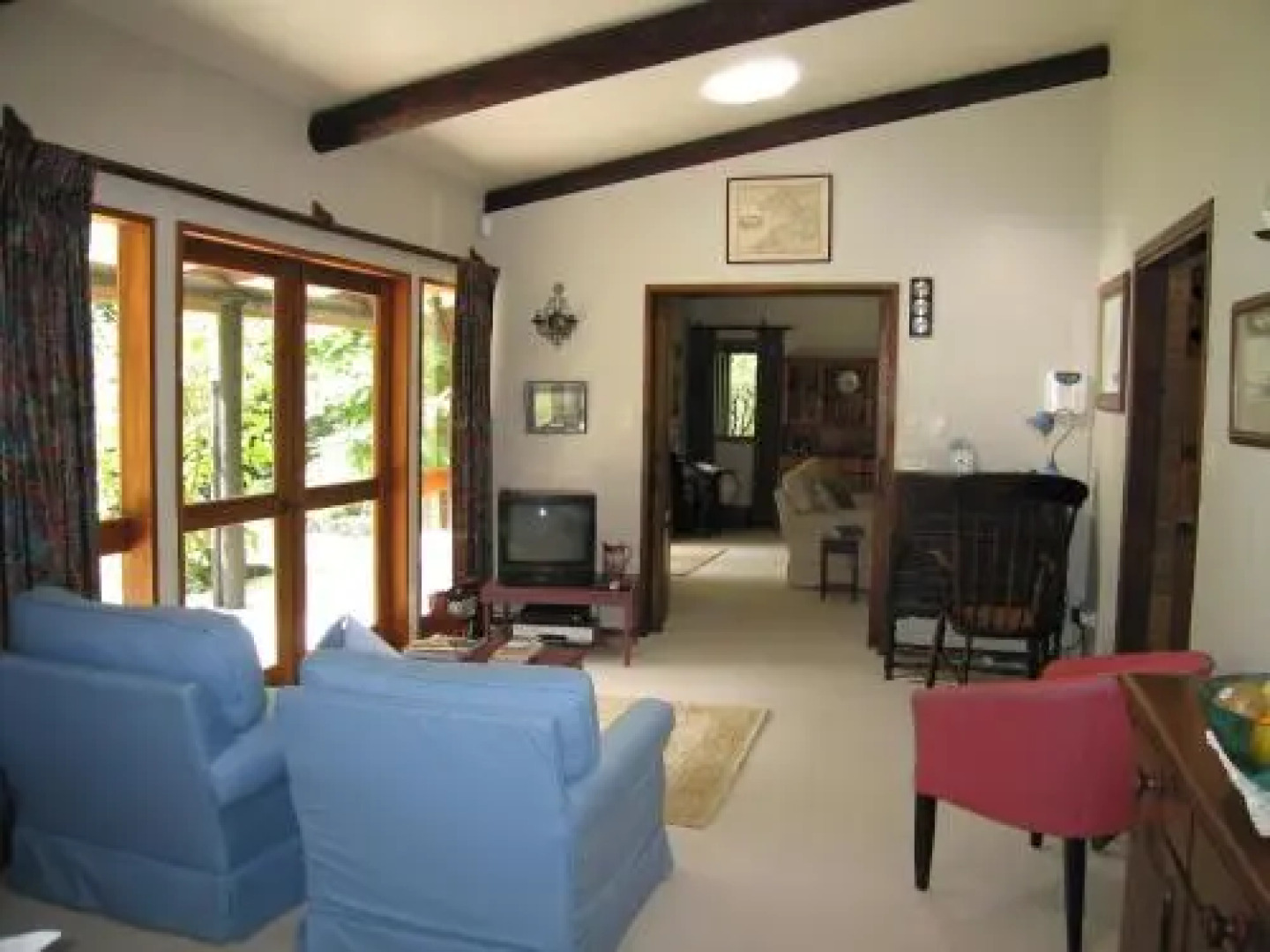 Thorold Country House