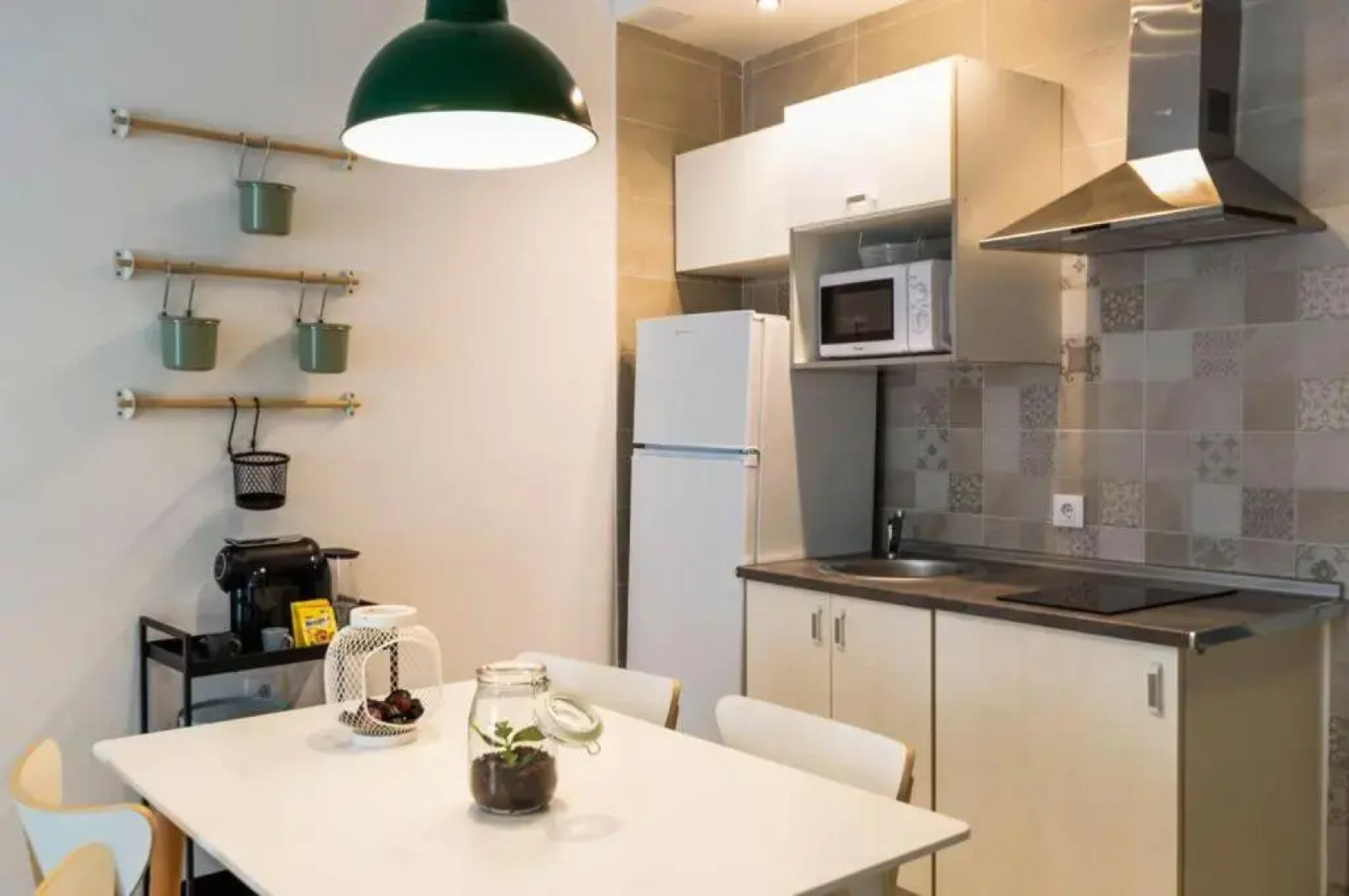 La Plaza-Colón, 1 habitación.