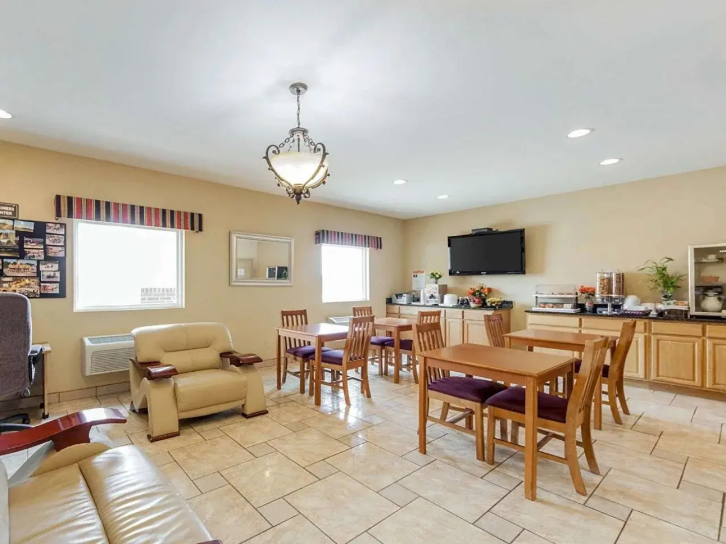 Econo Lodge Inn & Suites Rockmart