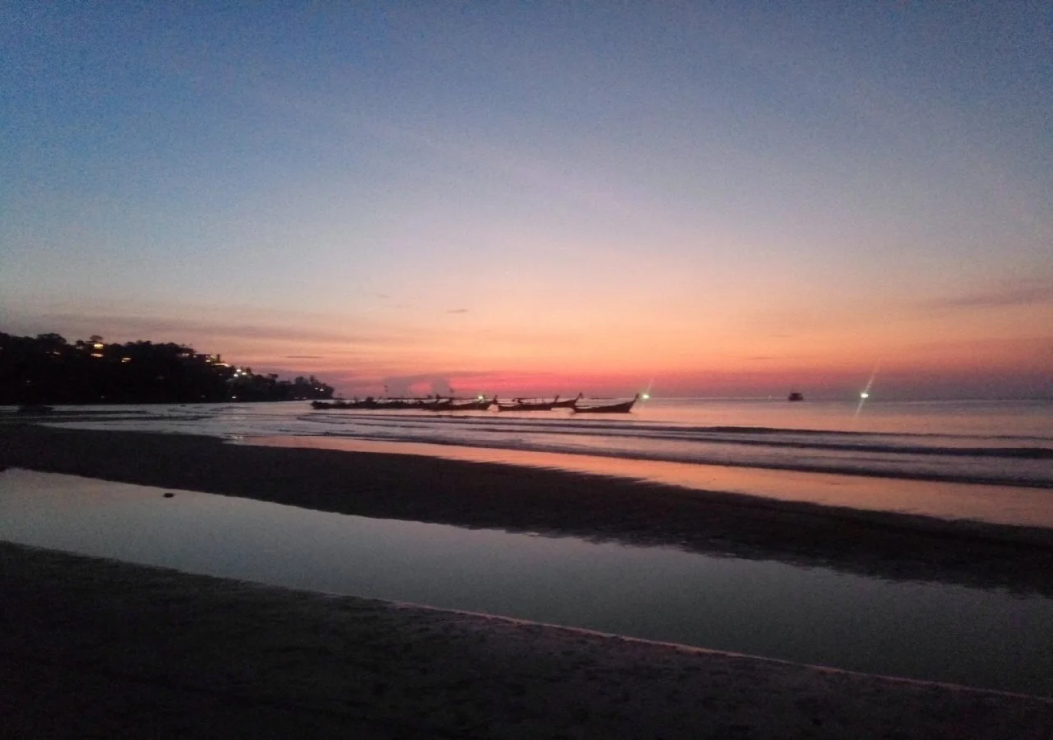 Kamala Beachfront Apartment