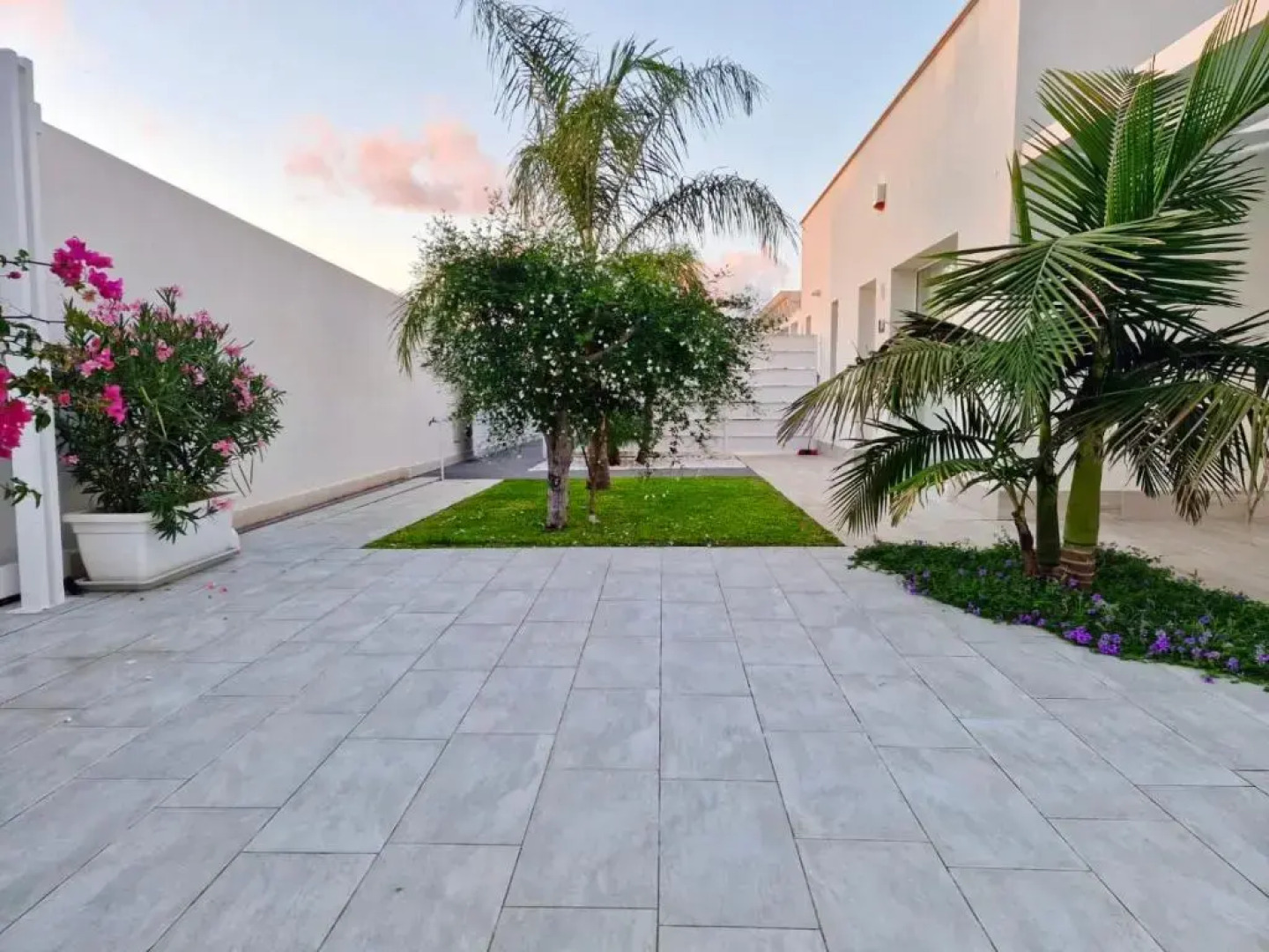 Golden Holiday 2 Ville con piscine indipendenti e separate