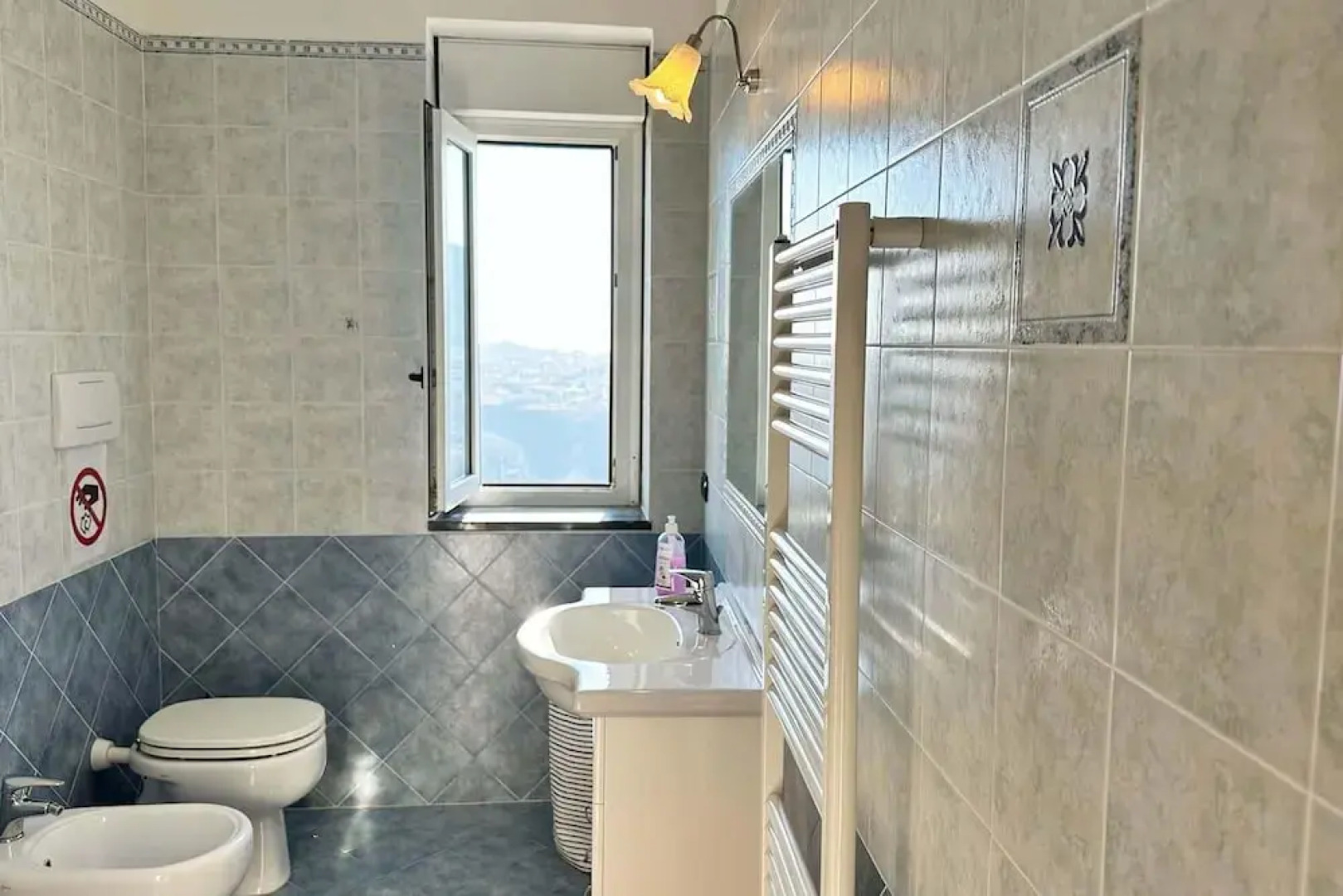 Lovely 6-bed Apartment on the Amalfi Coast