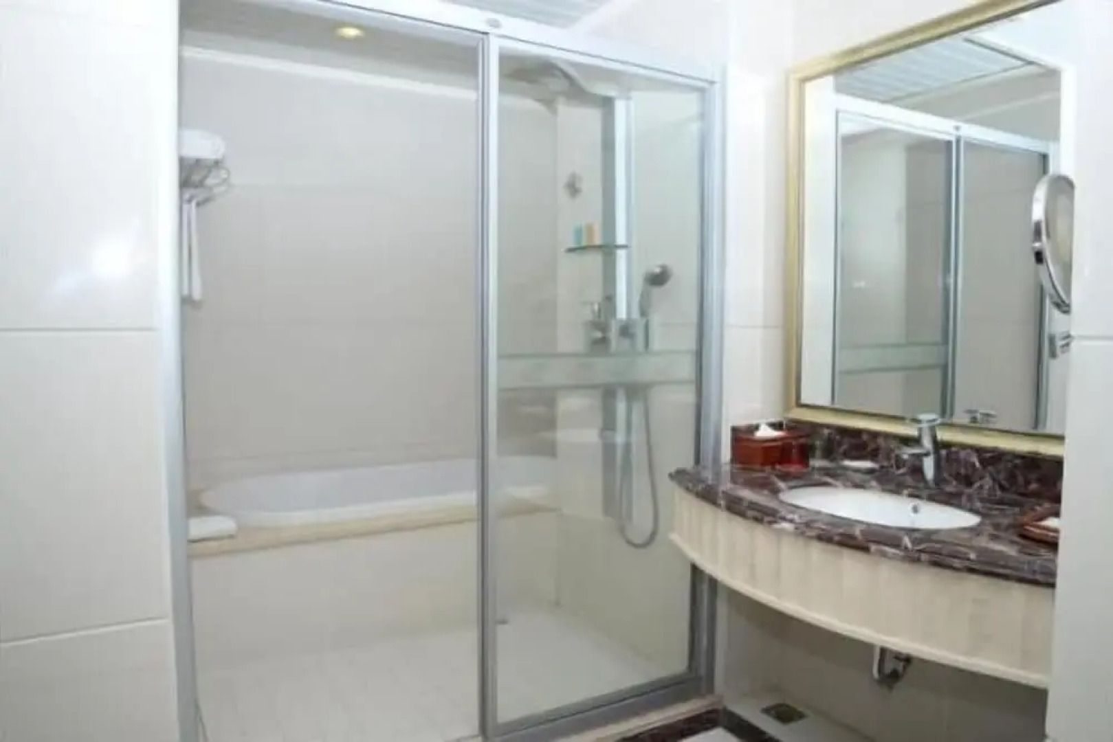 Wuyi Country Garden Phoenix Hotel