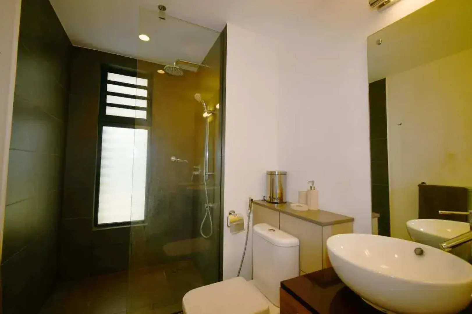 Azuri Ilea 37 with private Garden