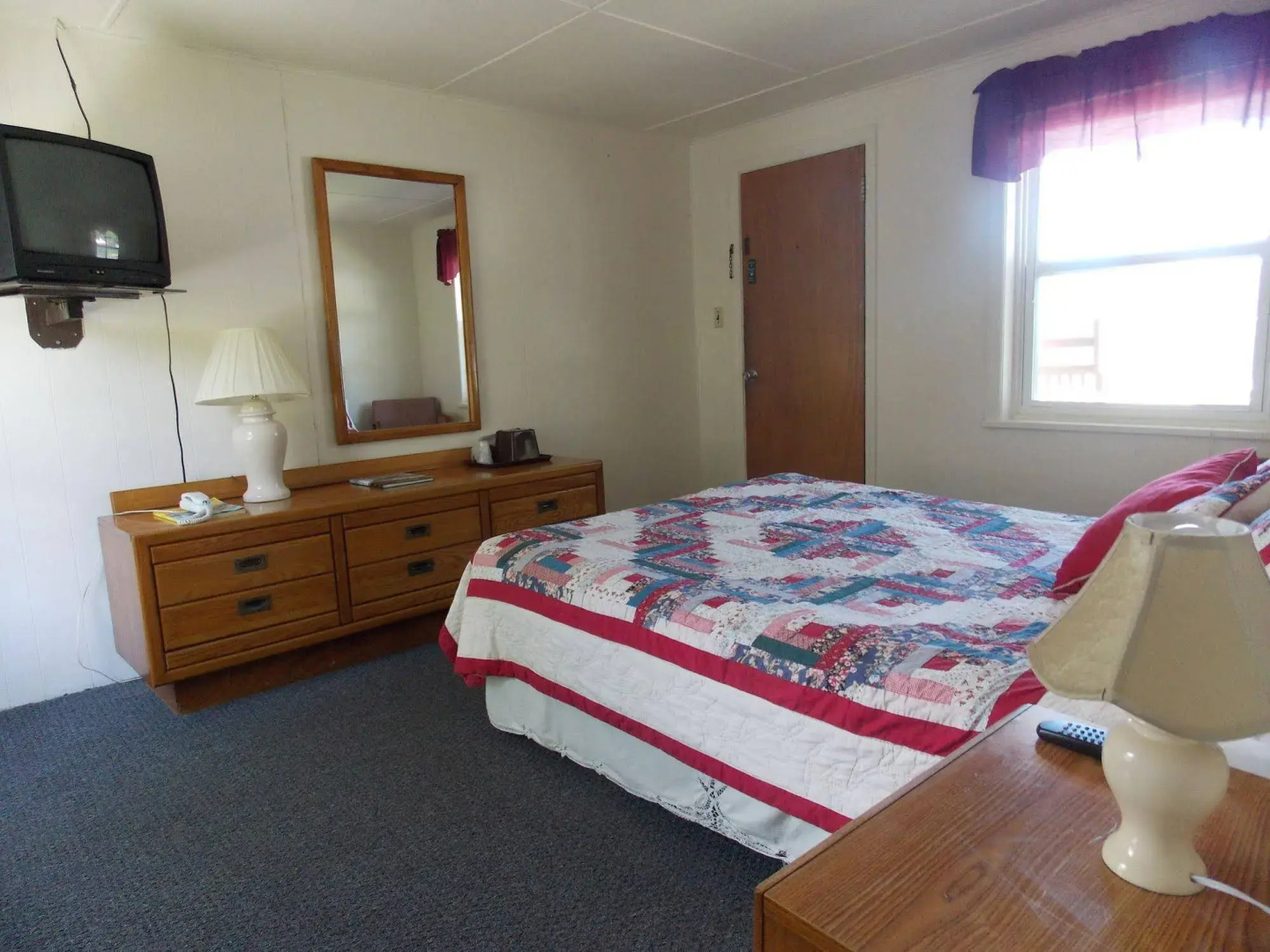 Clarketon Motel