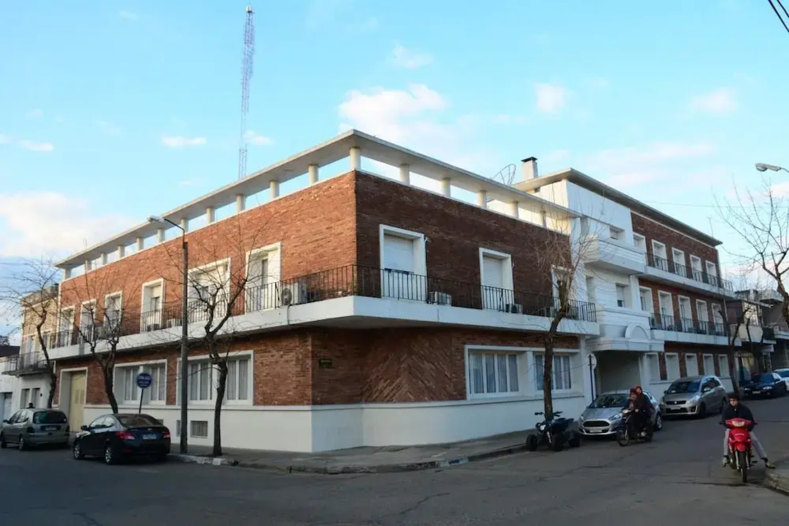 Hotel Crown