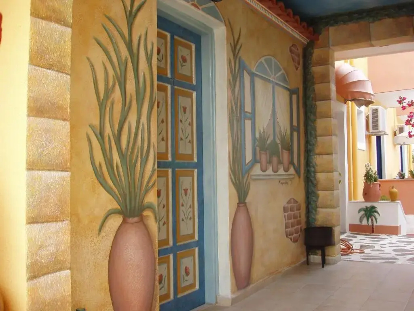 Studios Cosmopolitan