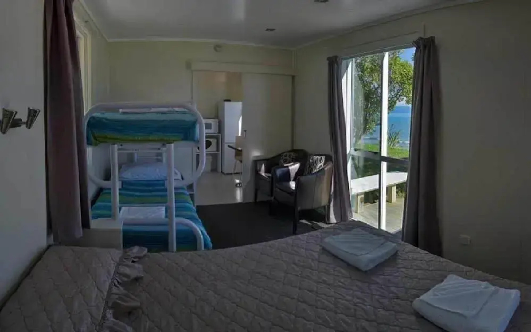 Pohara Beach Top 10 Holiday